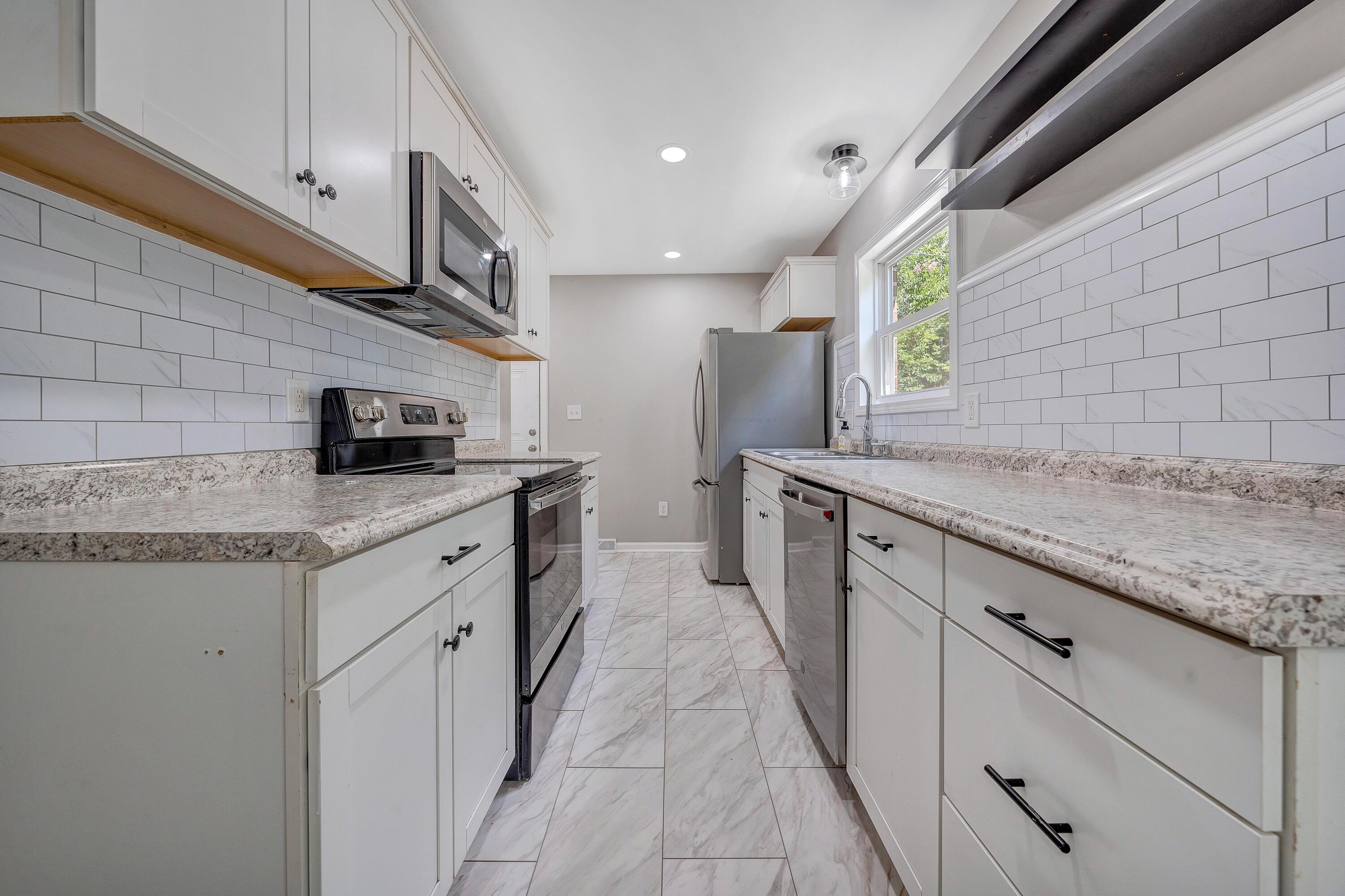 2617 Beaver Brook RD