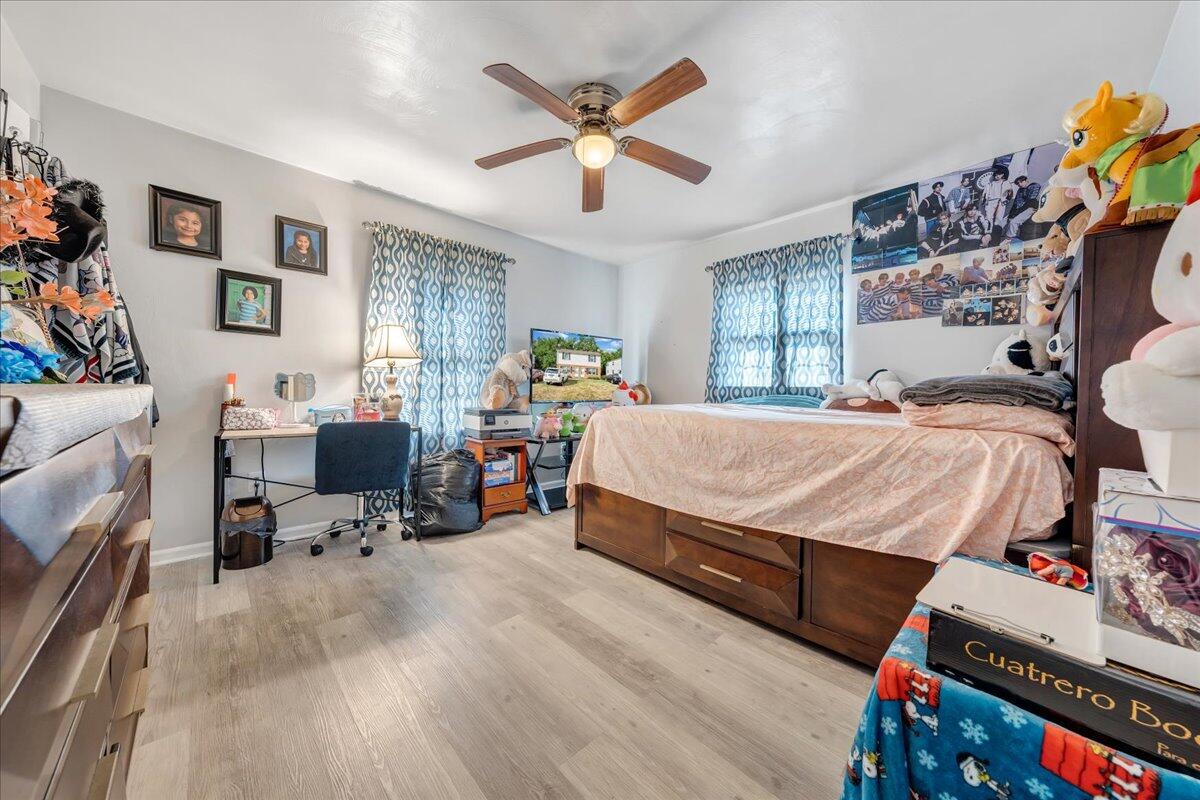 1337 Memphis ST Unit: & 1339