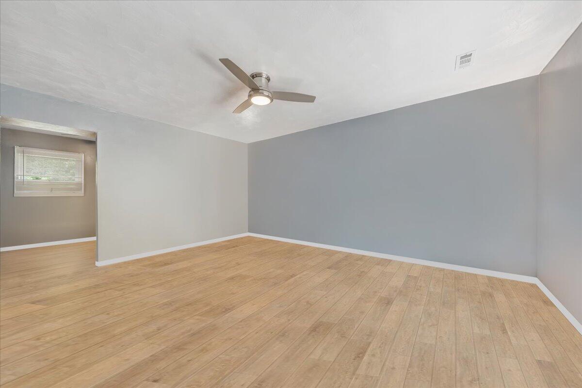 1337 Memphis ST Unit: & 1339
