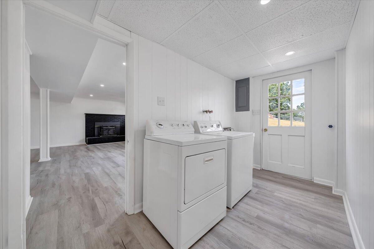 3939 Saint James CIR SW