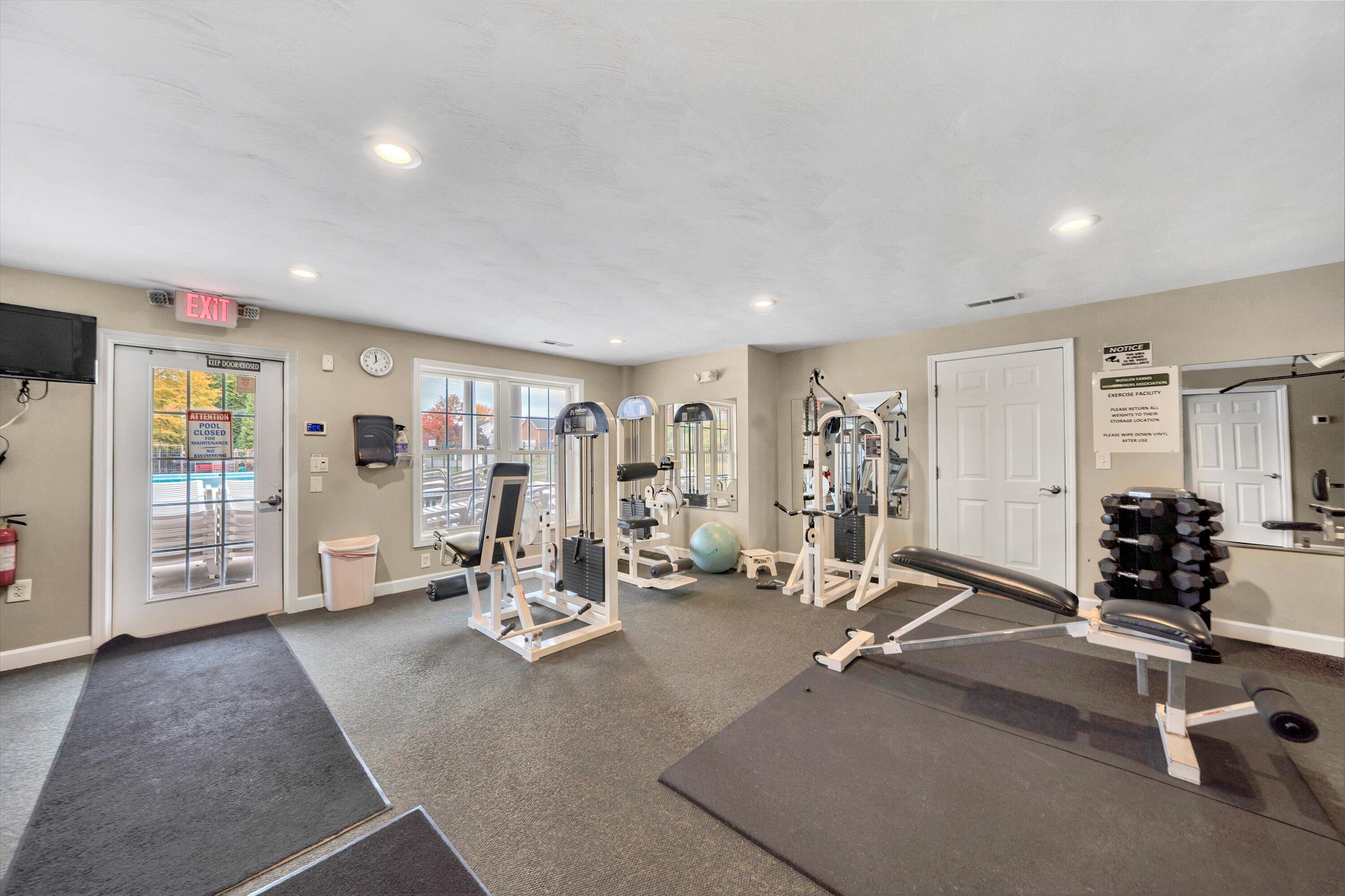 2300 Foxfield LN