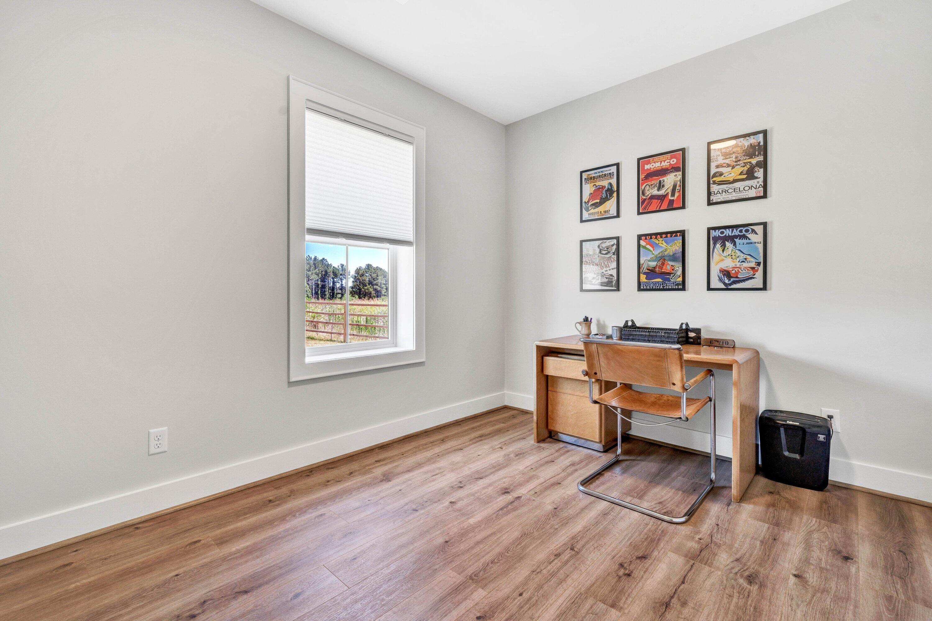 400 Nursery RD