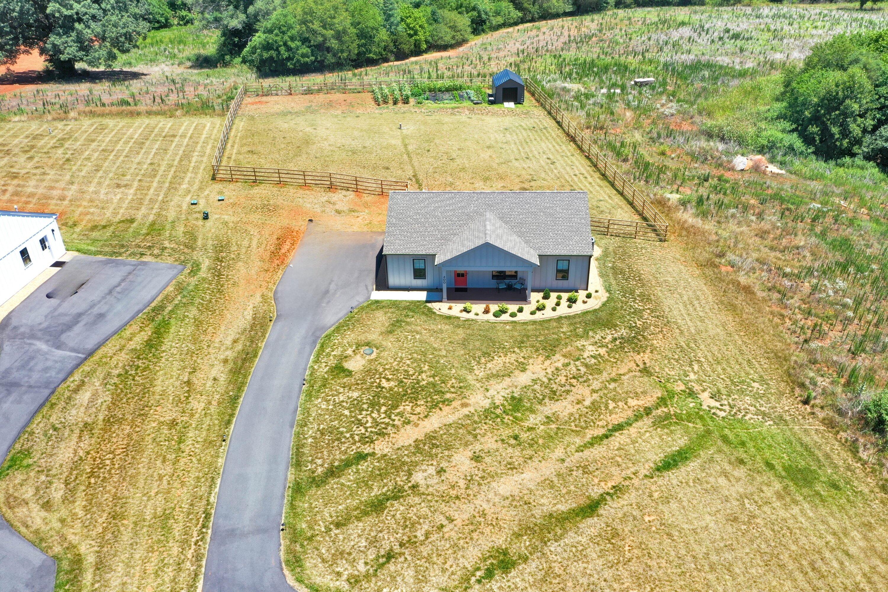 400 Nursery RD
