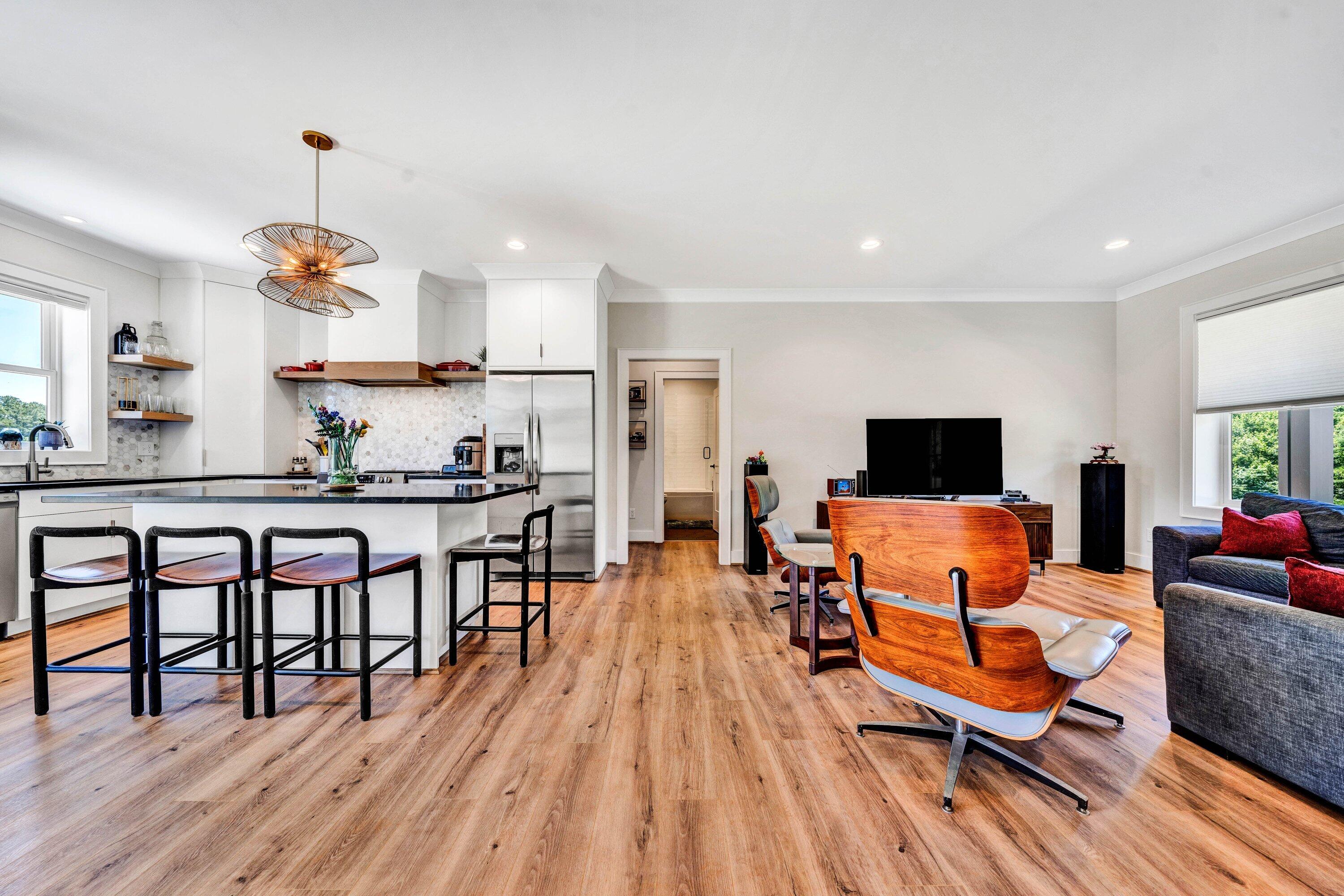 400 Nursery RD