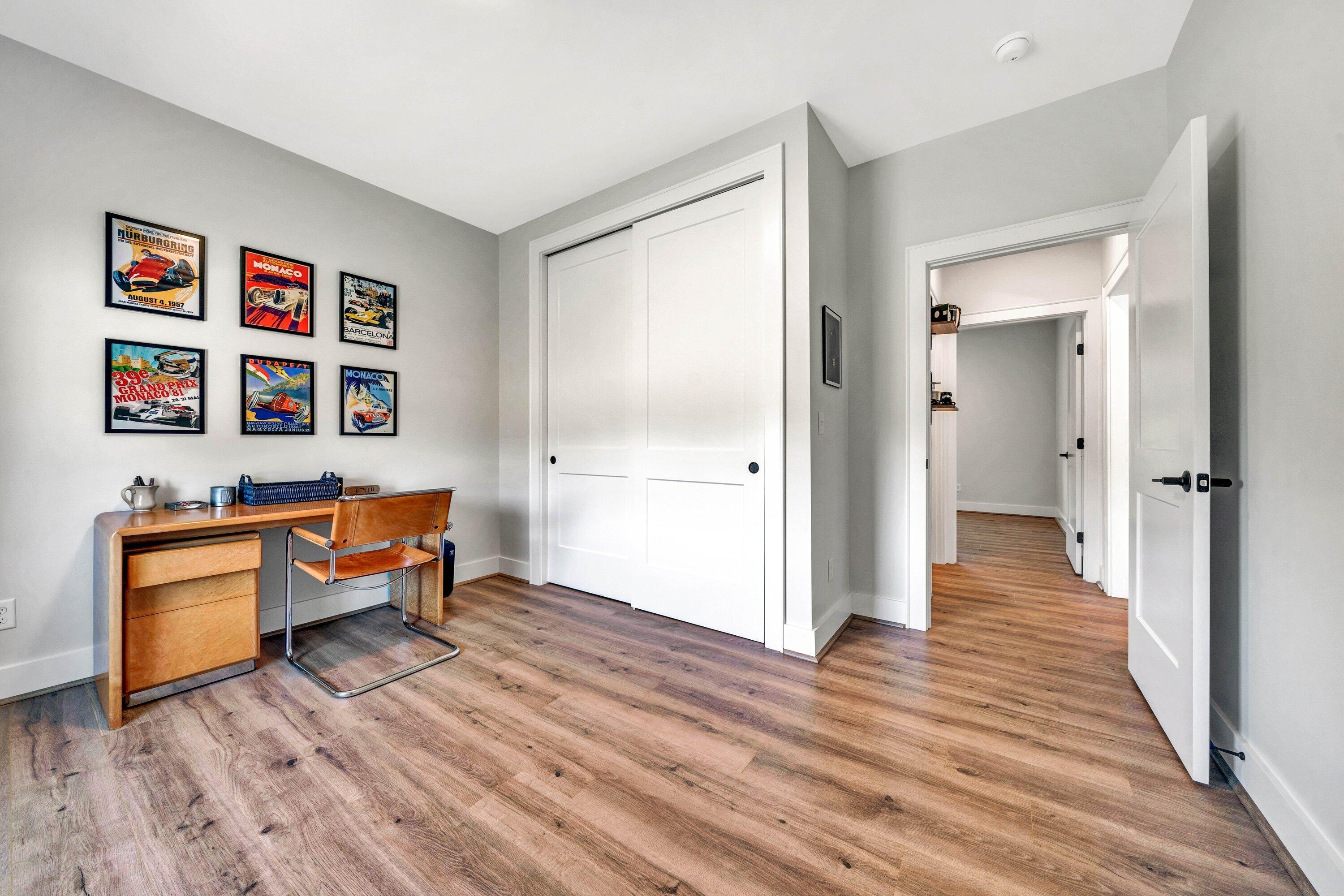 400 Nursery RD