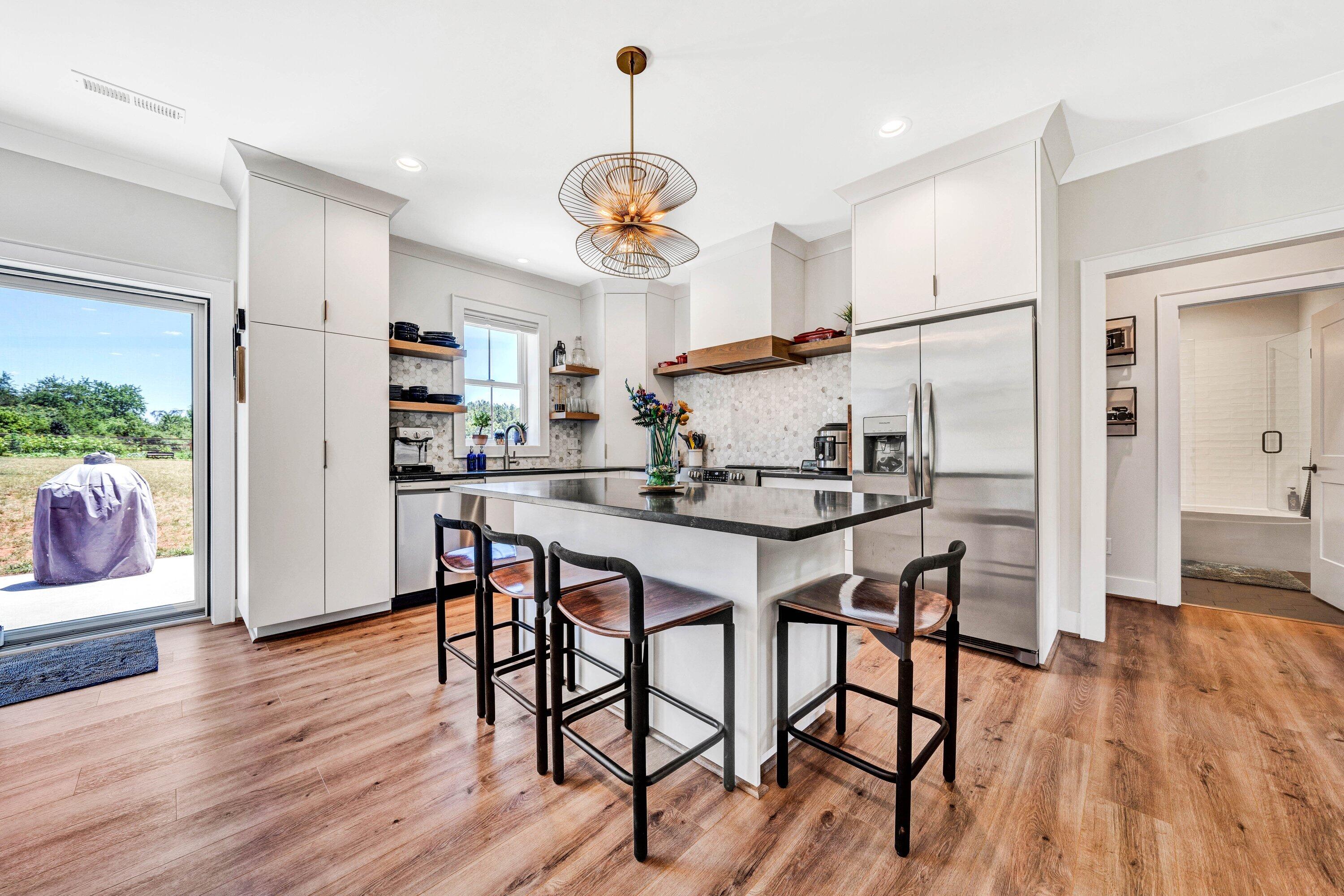 400 Nursery RD