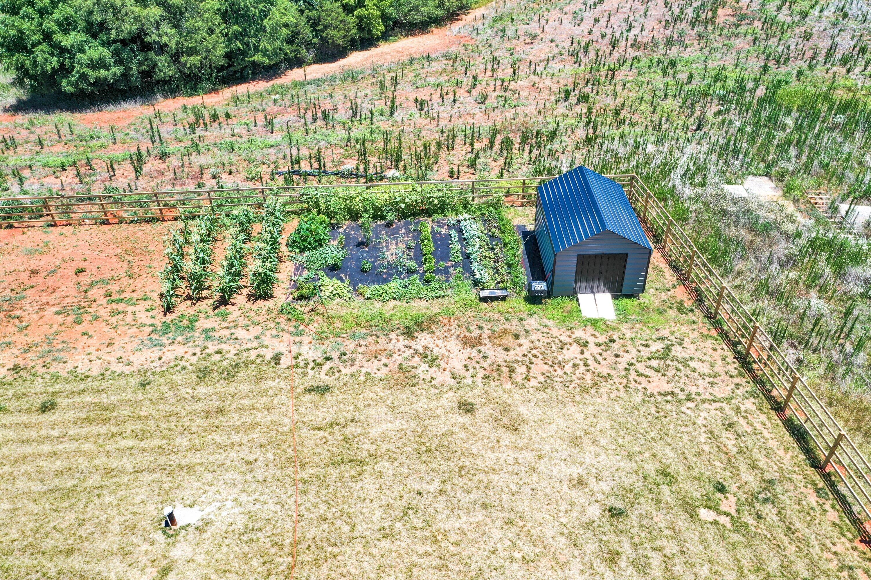 400 Nursery RD