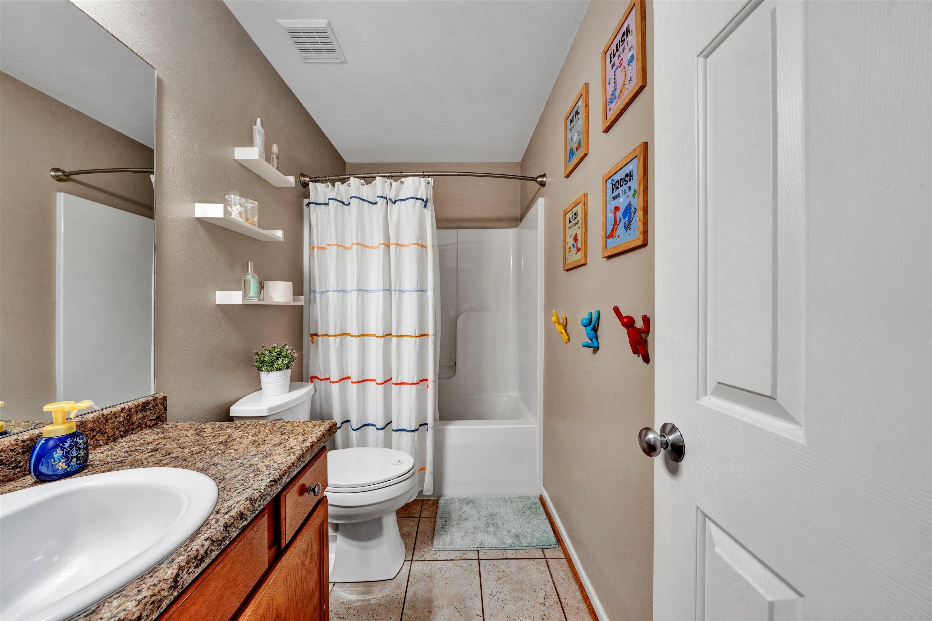 5617 Palmer Green CIR