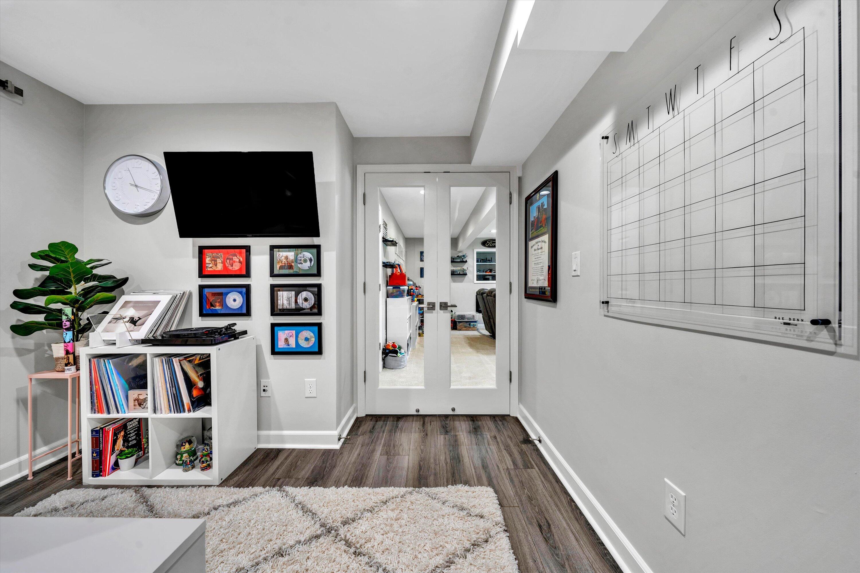 5617 Palmer Green CIR