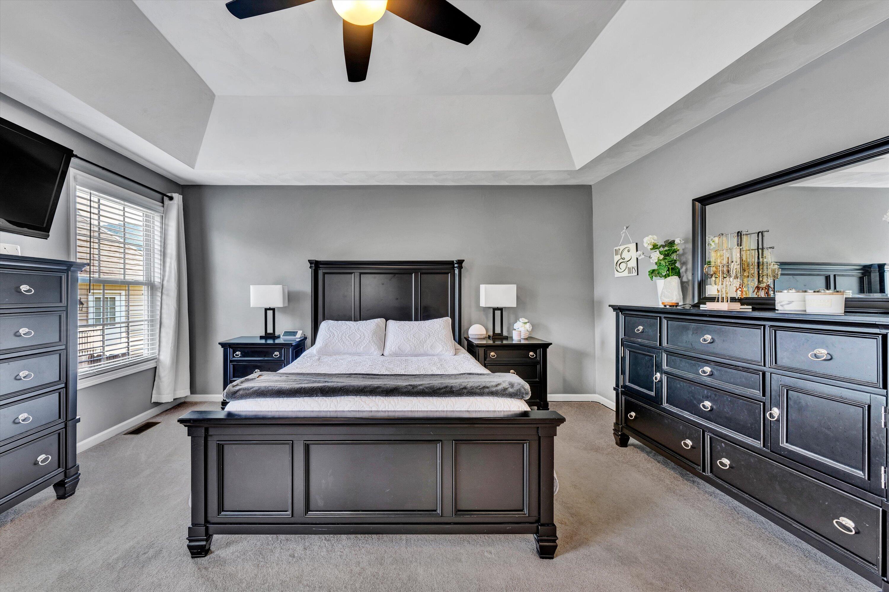 5617 Palmer Green CIR