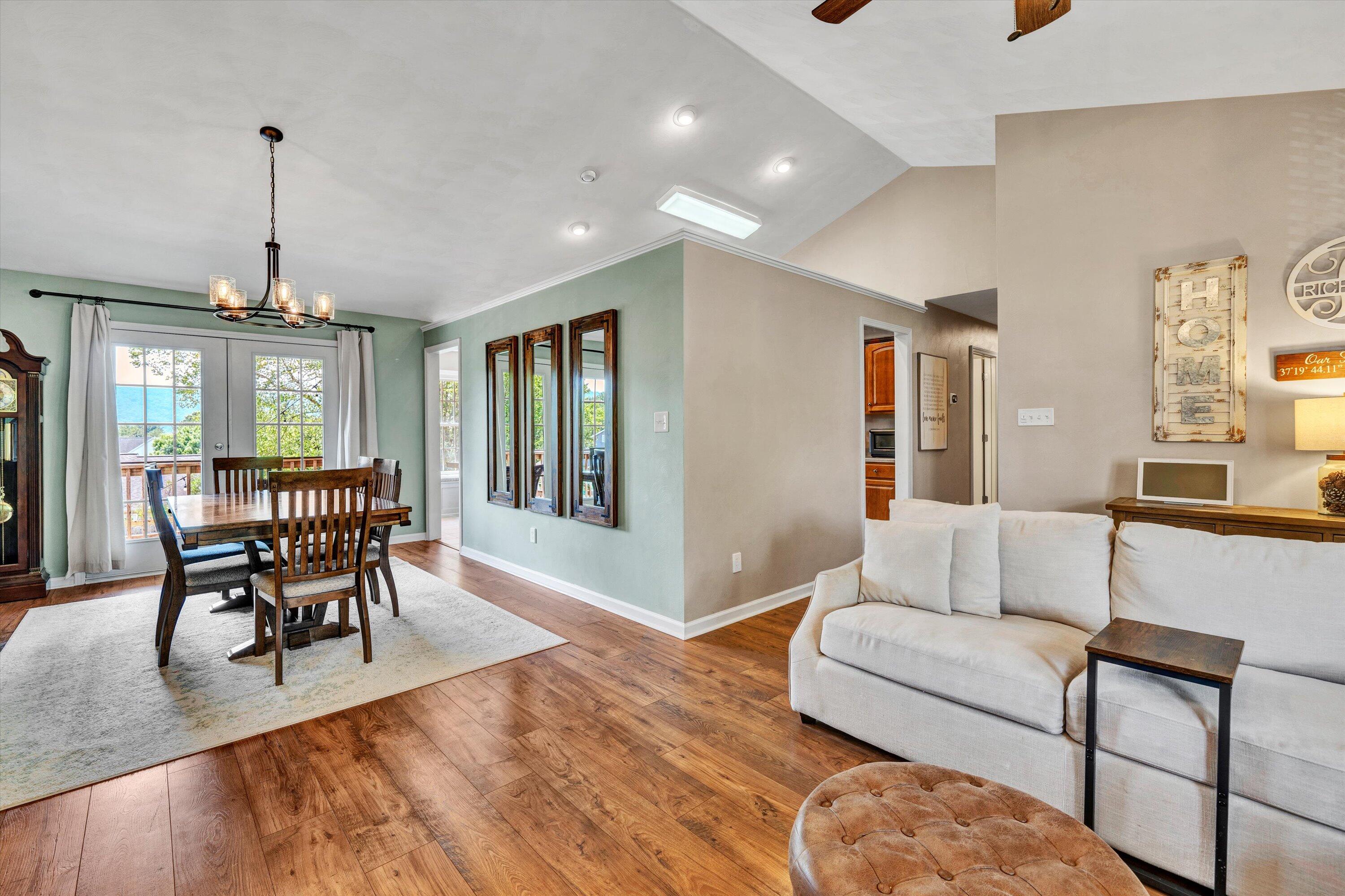 5617 Palmer Green CIR