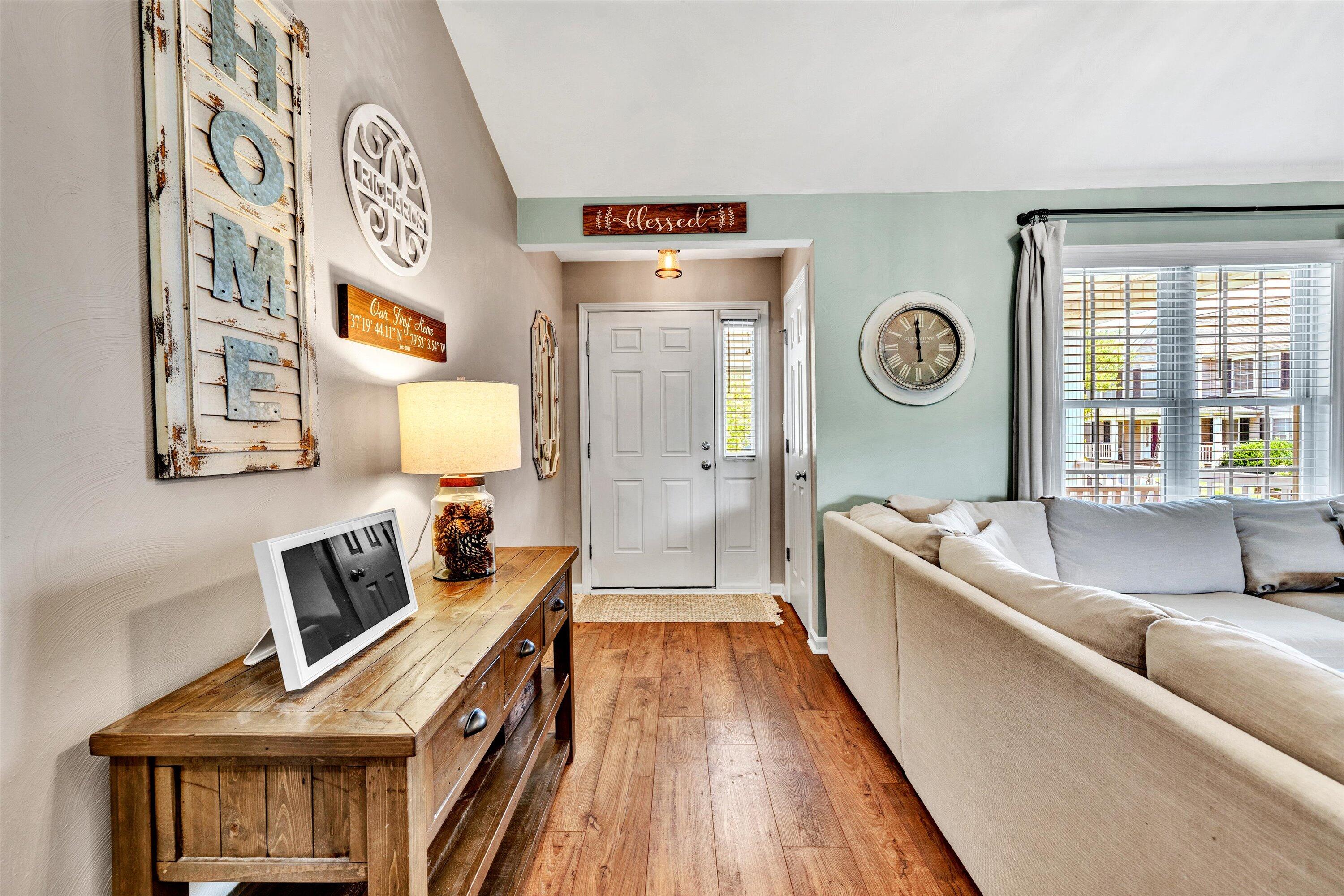 5617 Palmer Green CIR