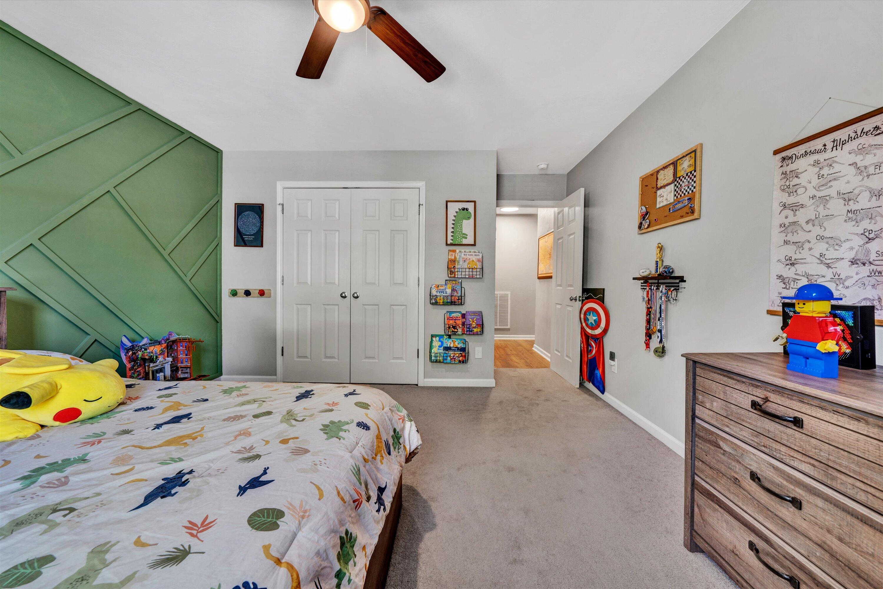 5617 Palmer Green CIR