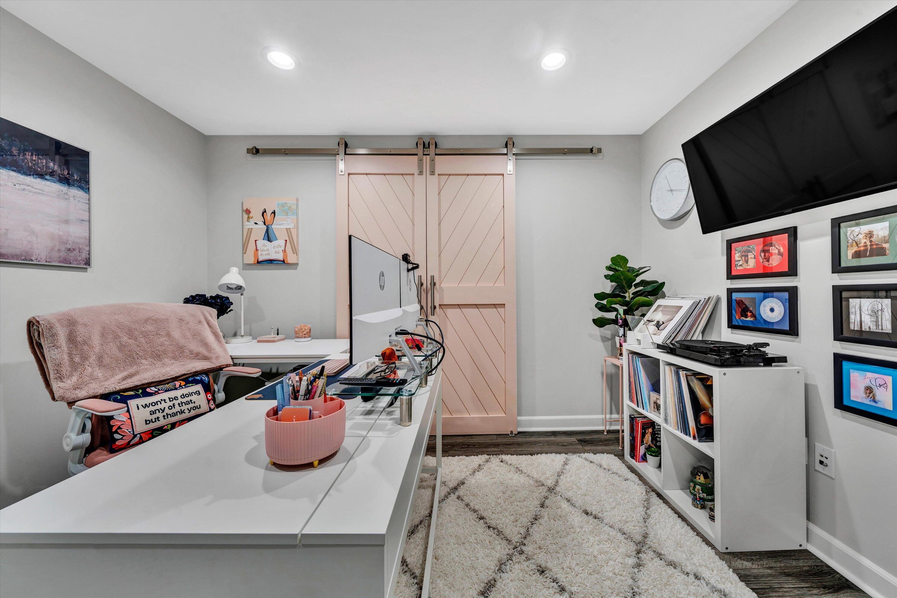 5617 Palmer Green CIR