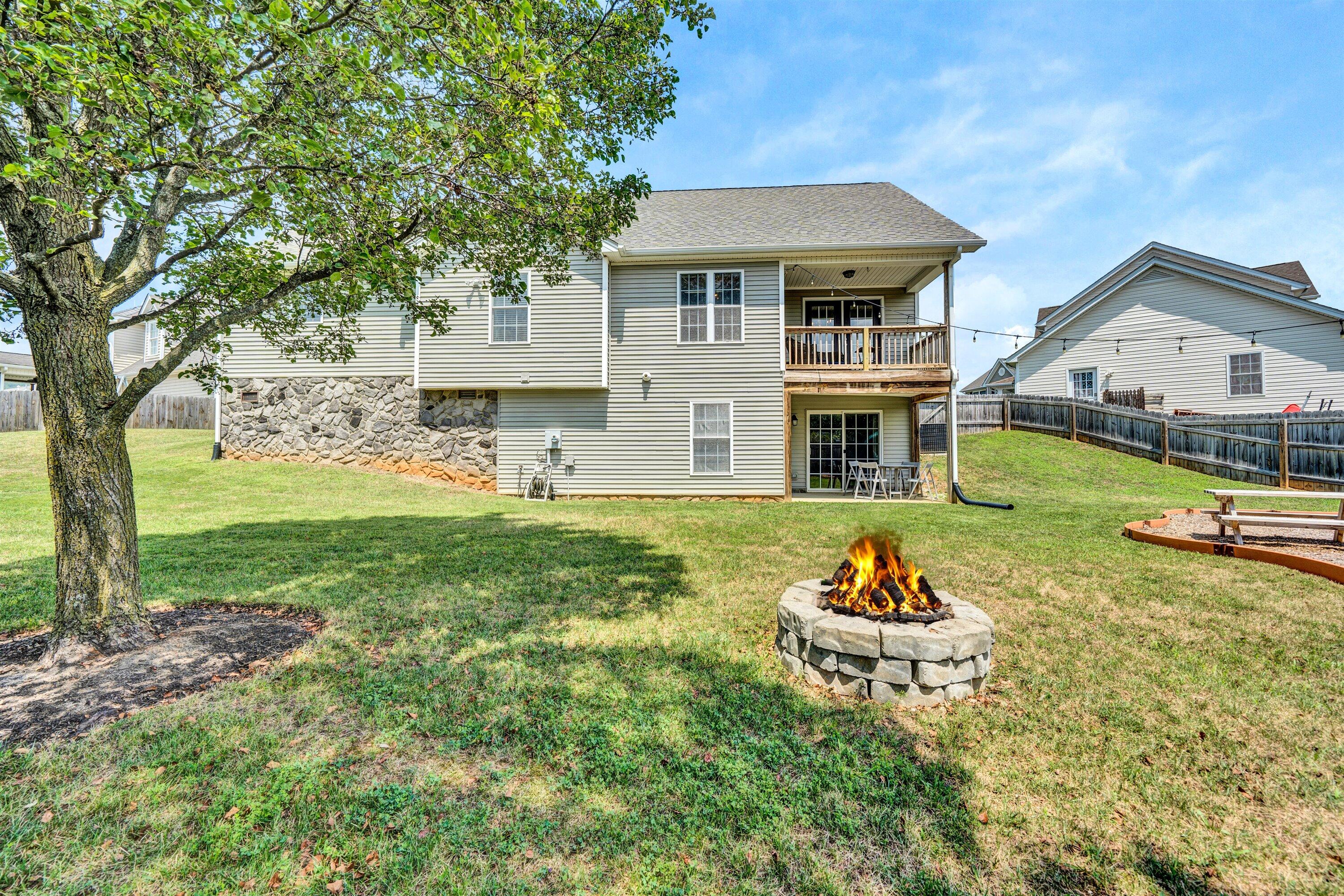 5617 Palmer Green CIR