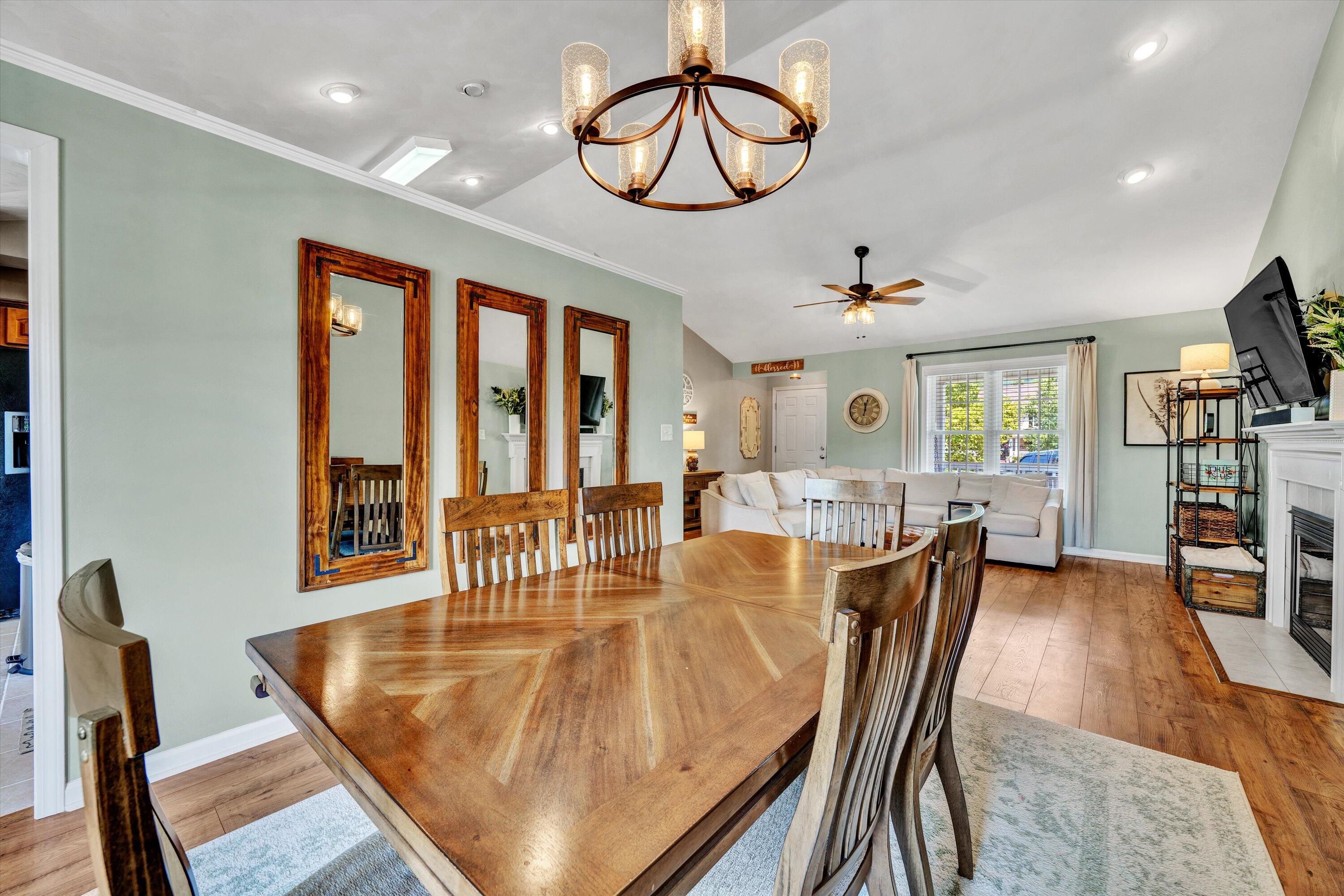 5617 Palmer Green CIR