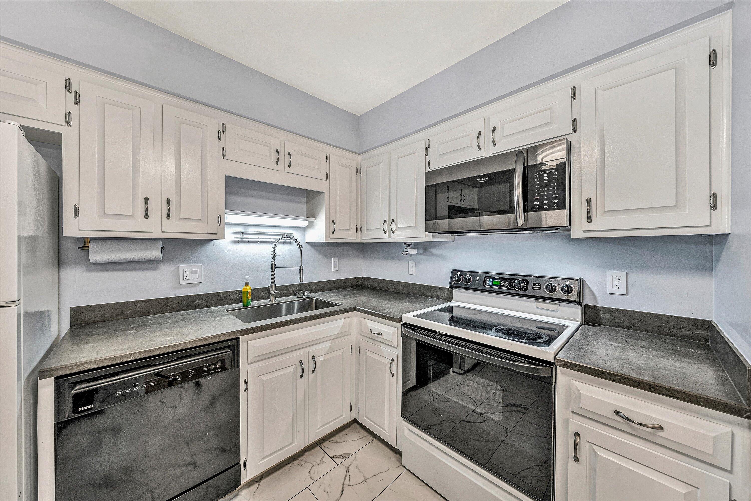 3400 Kim CT Unit: A16
