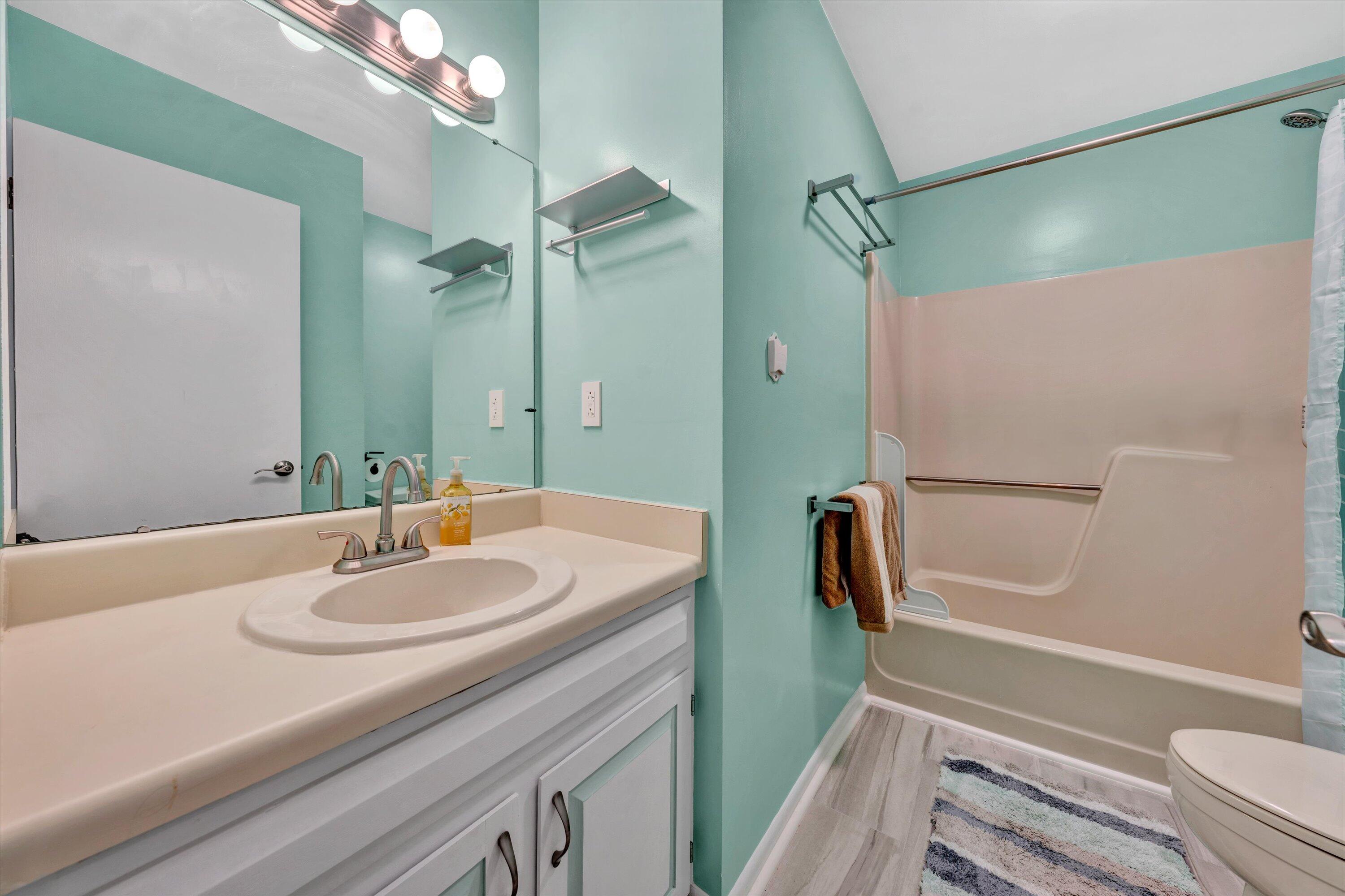 3400 Kim CT Unit: A16