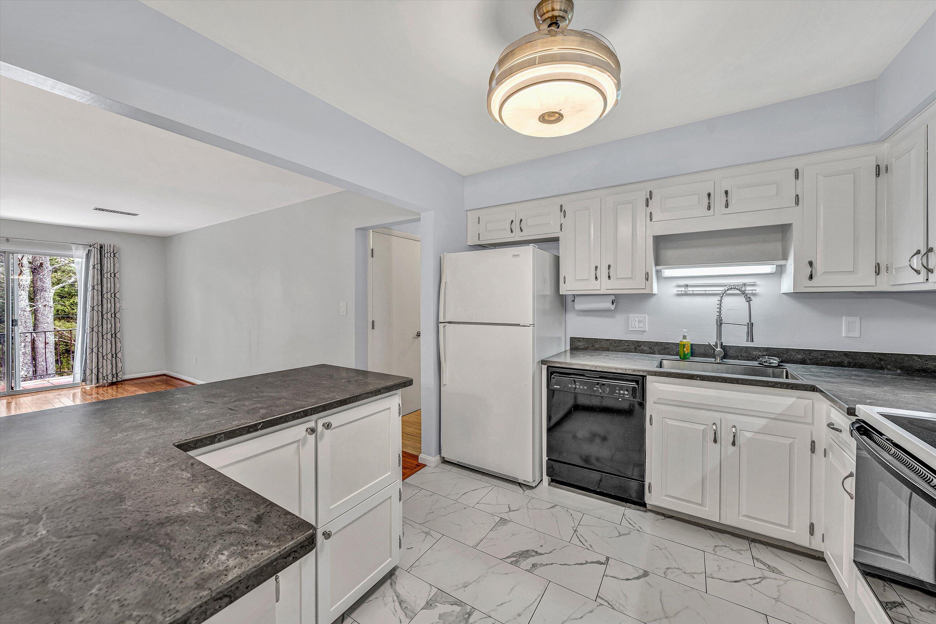 3400 Kim CT Unit: A16