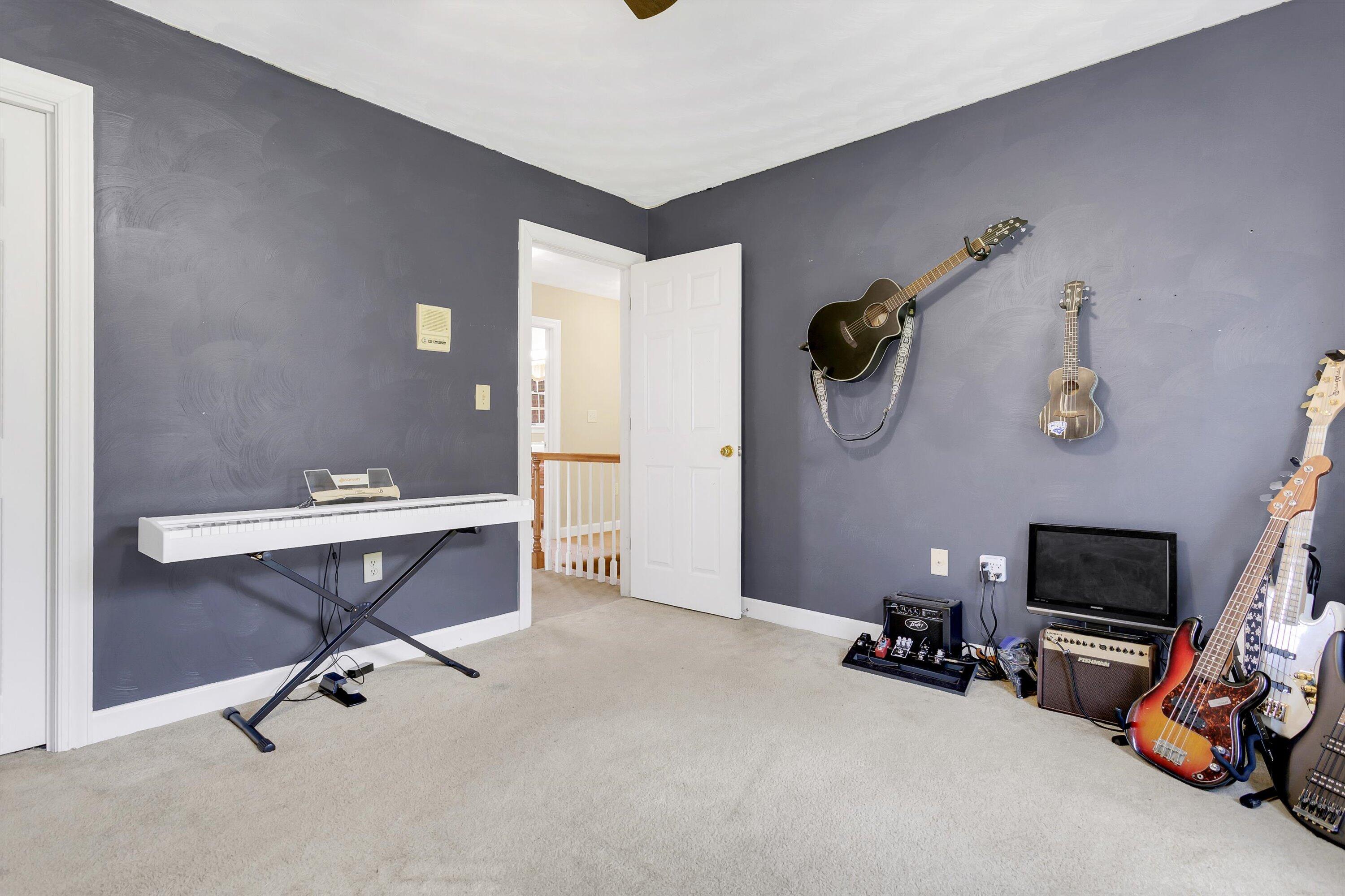 665 Plantation DR