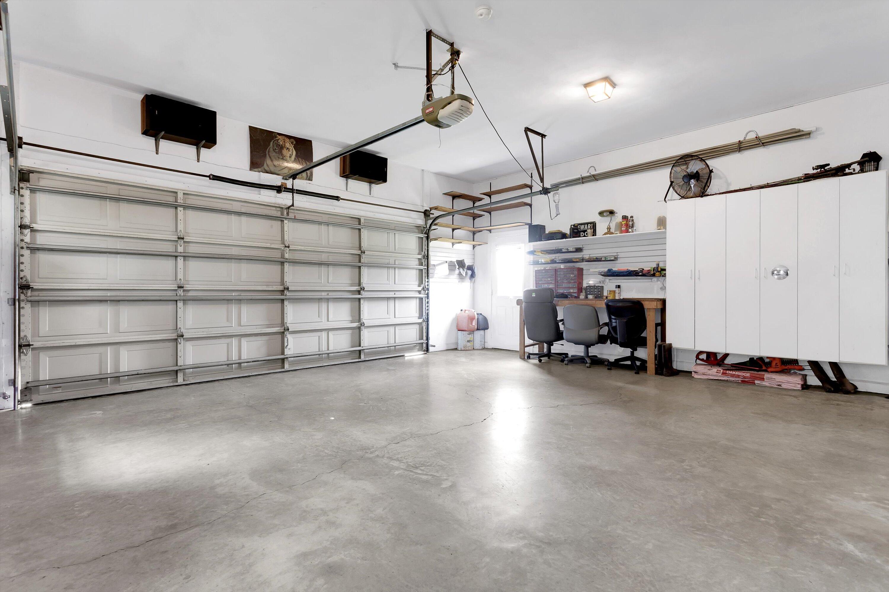 665 Plantation DR