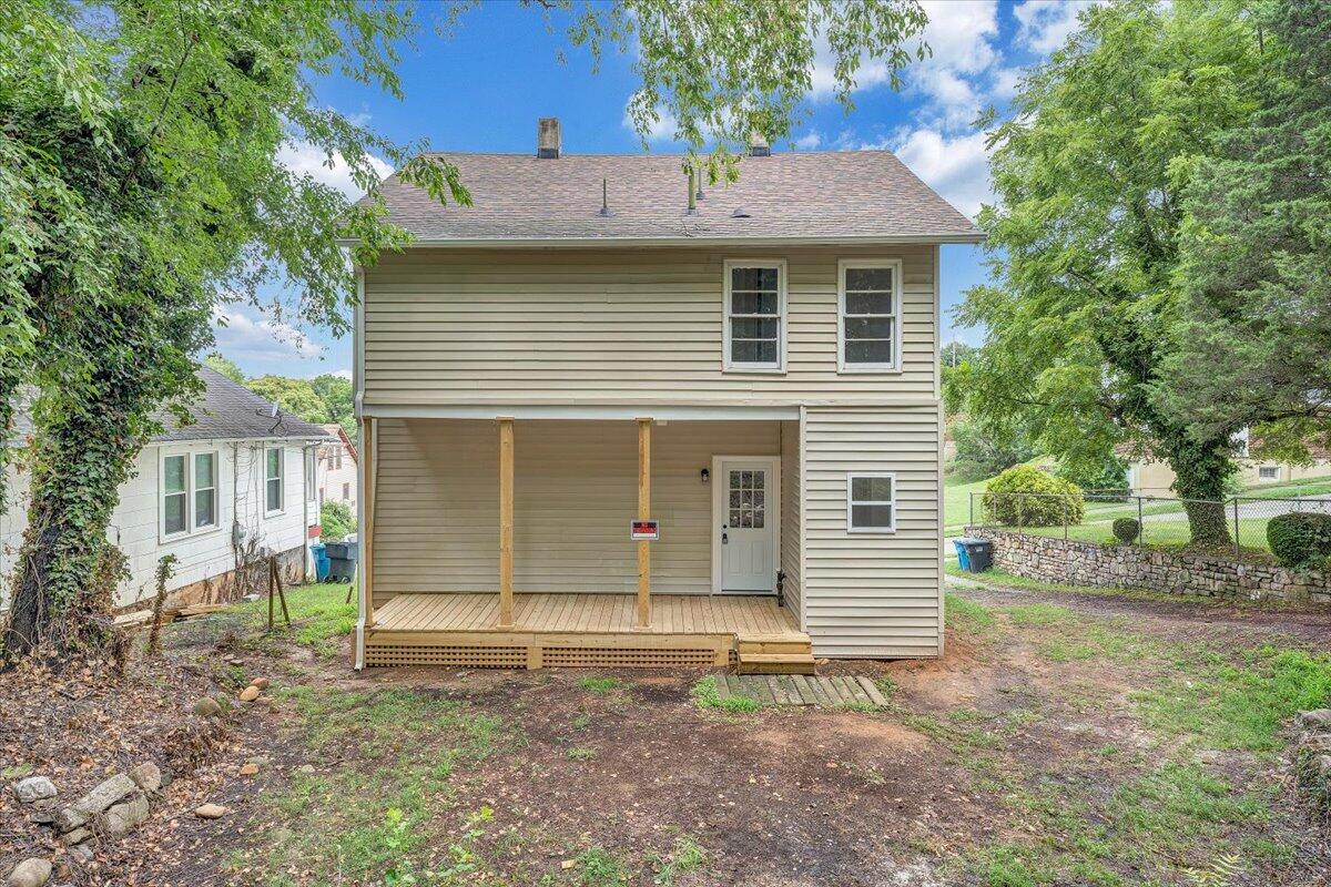 813 Dent ST SE