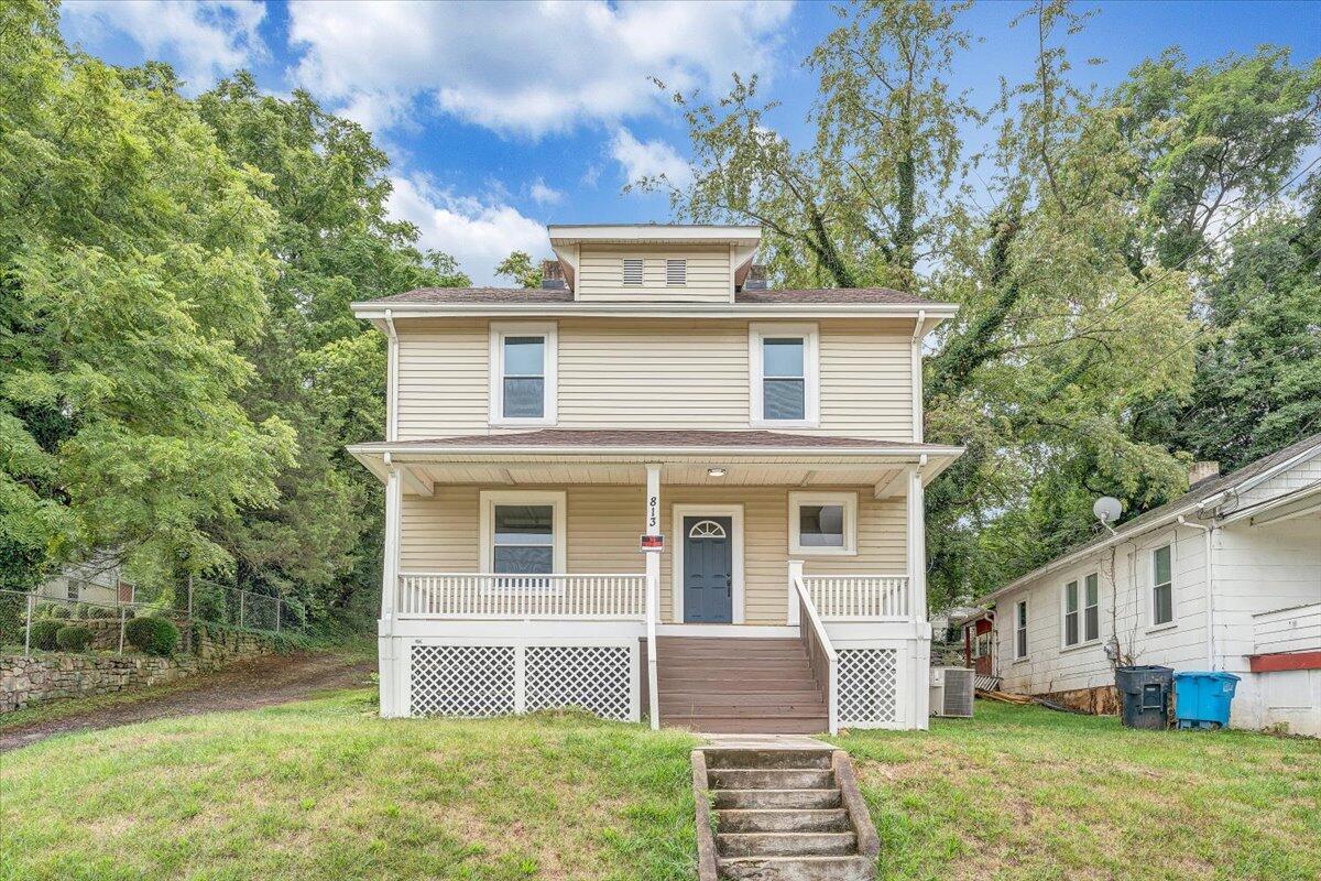 813 Dent ST SE
