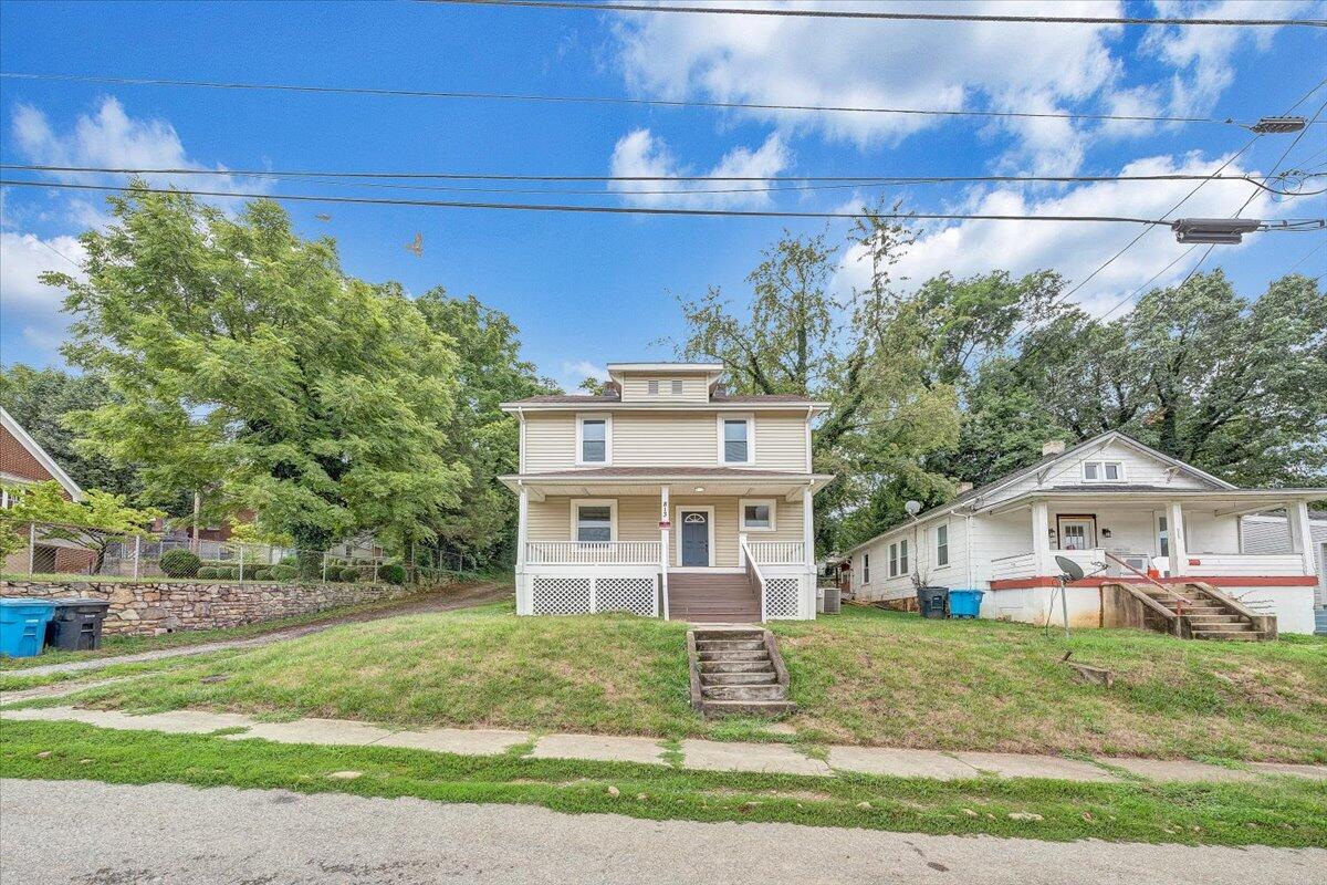 813 Dent ST SE