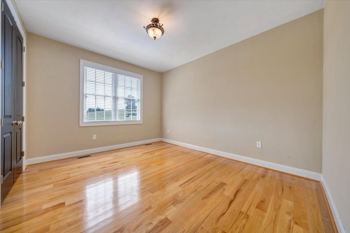 29 Sowder Farm RD