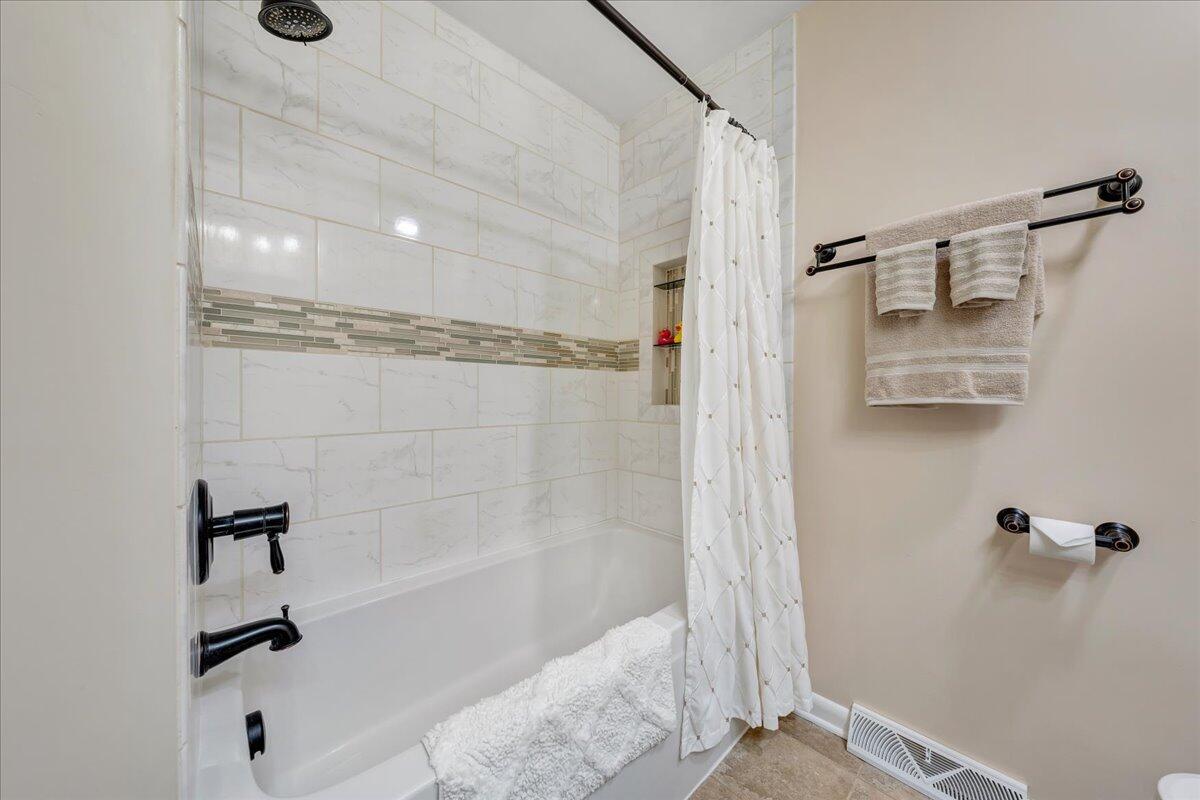 3968 Chaparral DR