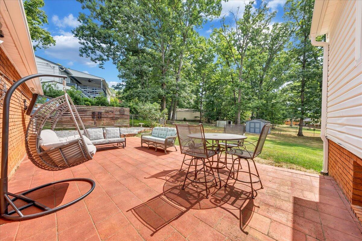 3968 Chaparral DR