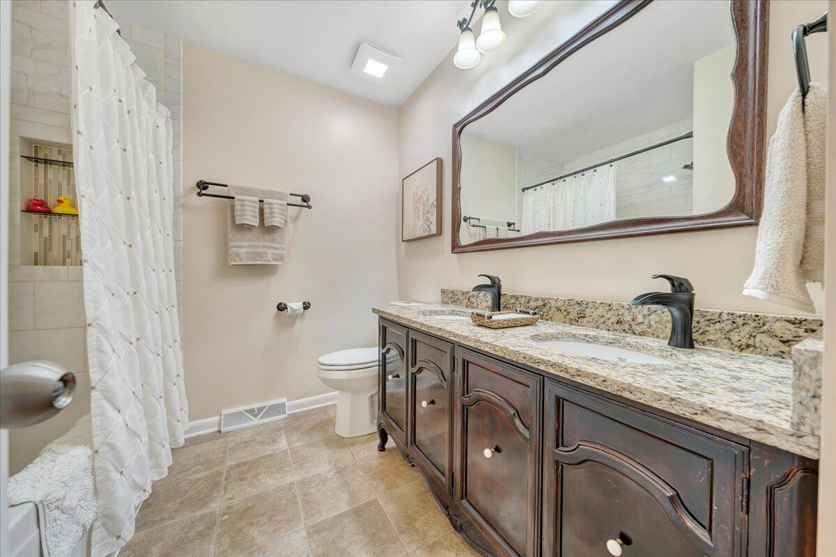 3968 Chaparral DR