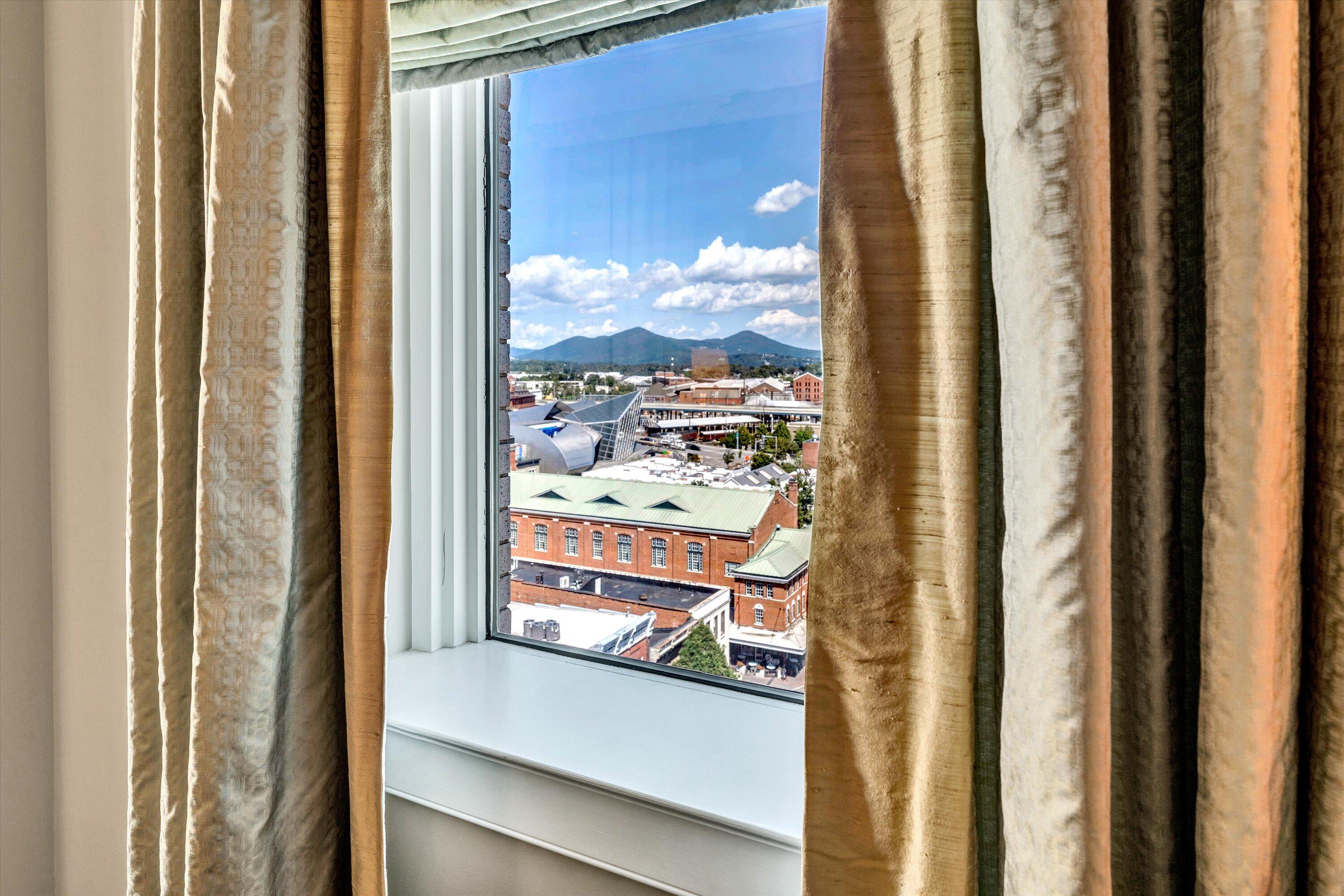 204 Jefferson ST SE Unit: 10