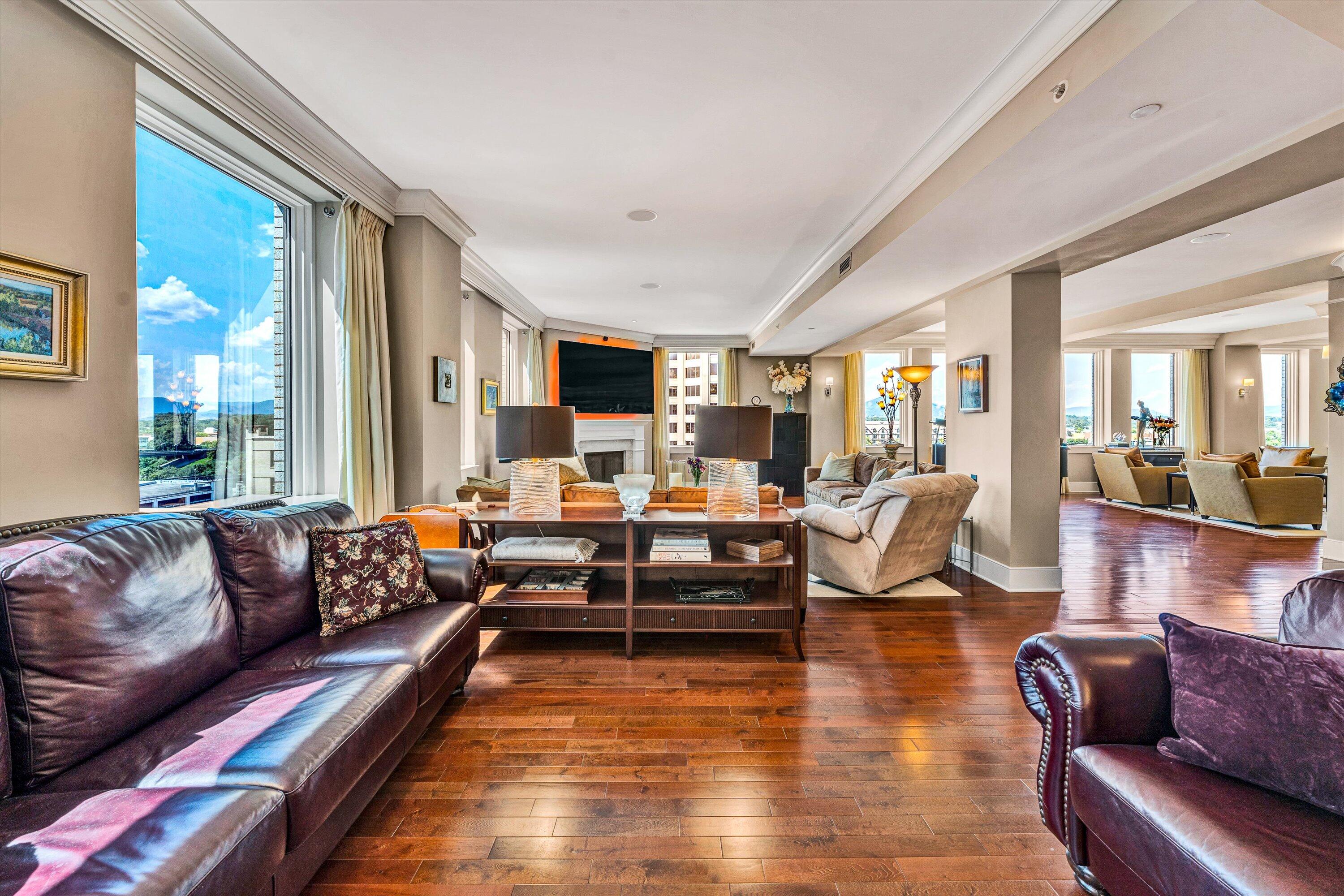 204 Jefferson ST SE Unit: 10