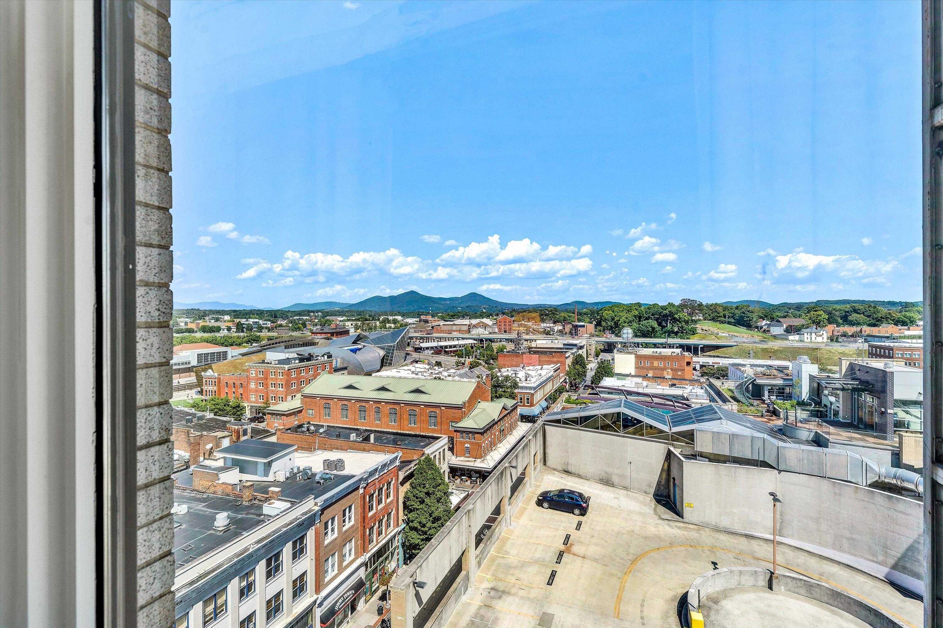 204 Jefferson ST SE Unit: 10