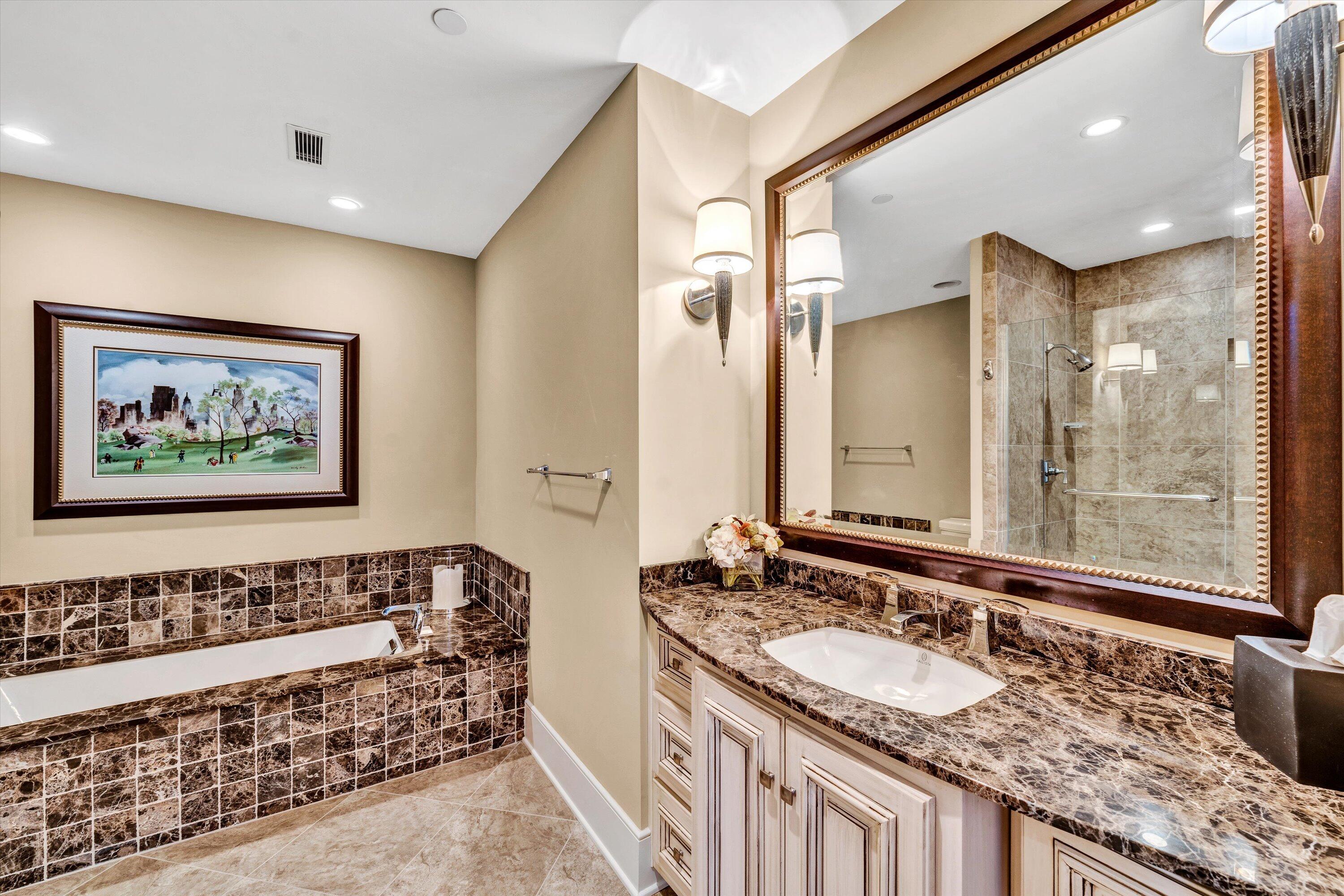 204 Jefferson ST SE Unit: 10