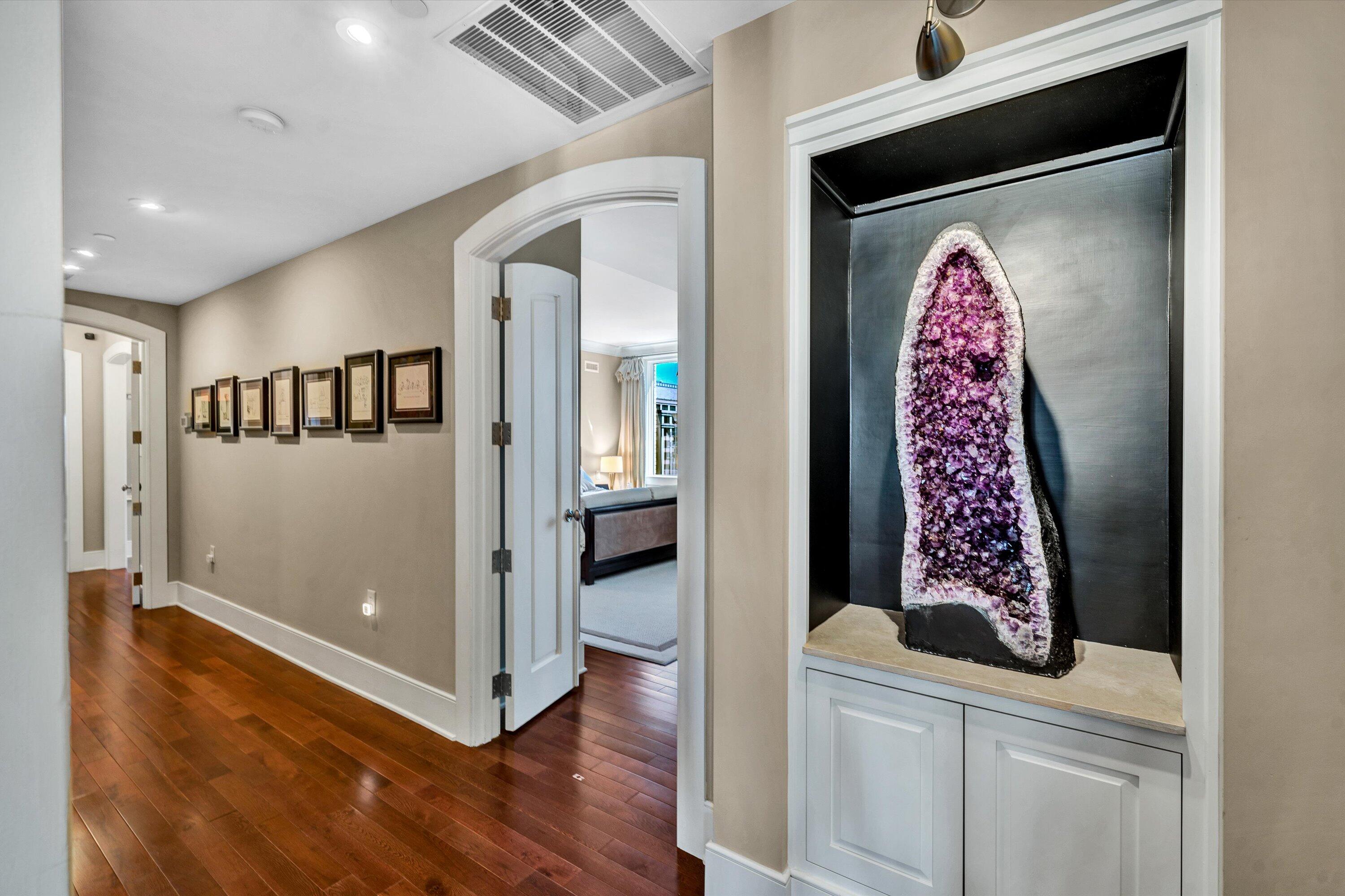 204 Jefferson ST SE Unit: 10