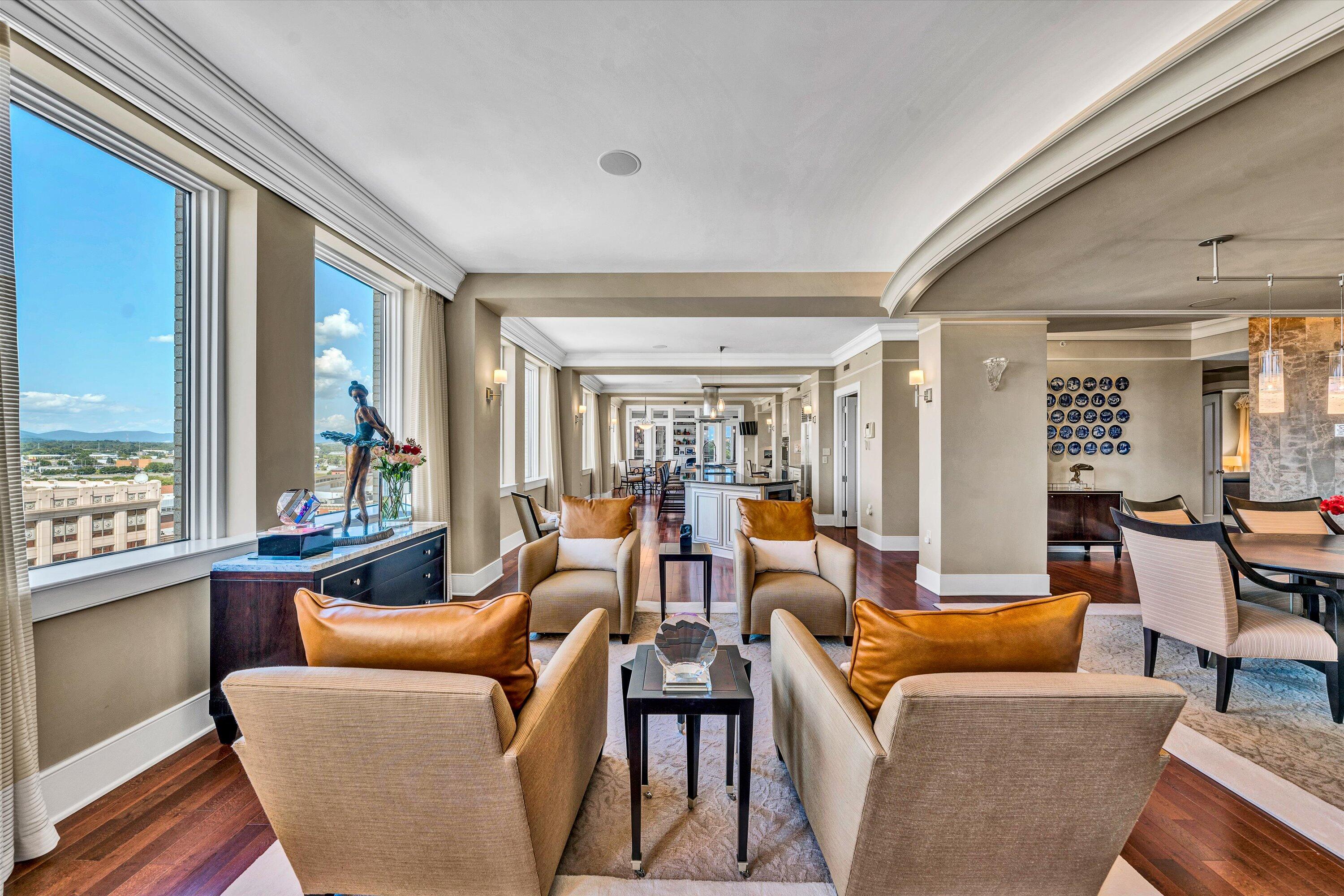 204 Jefferson ST SE Unit: 10