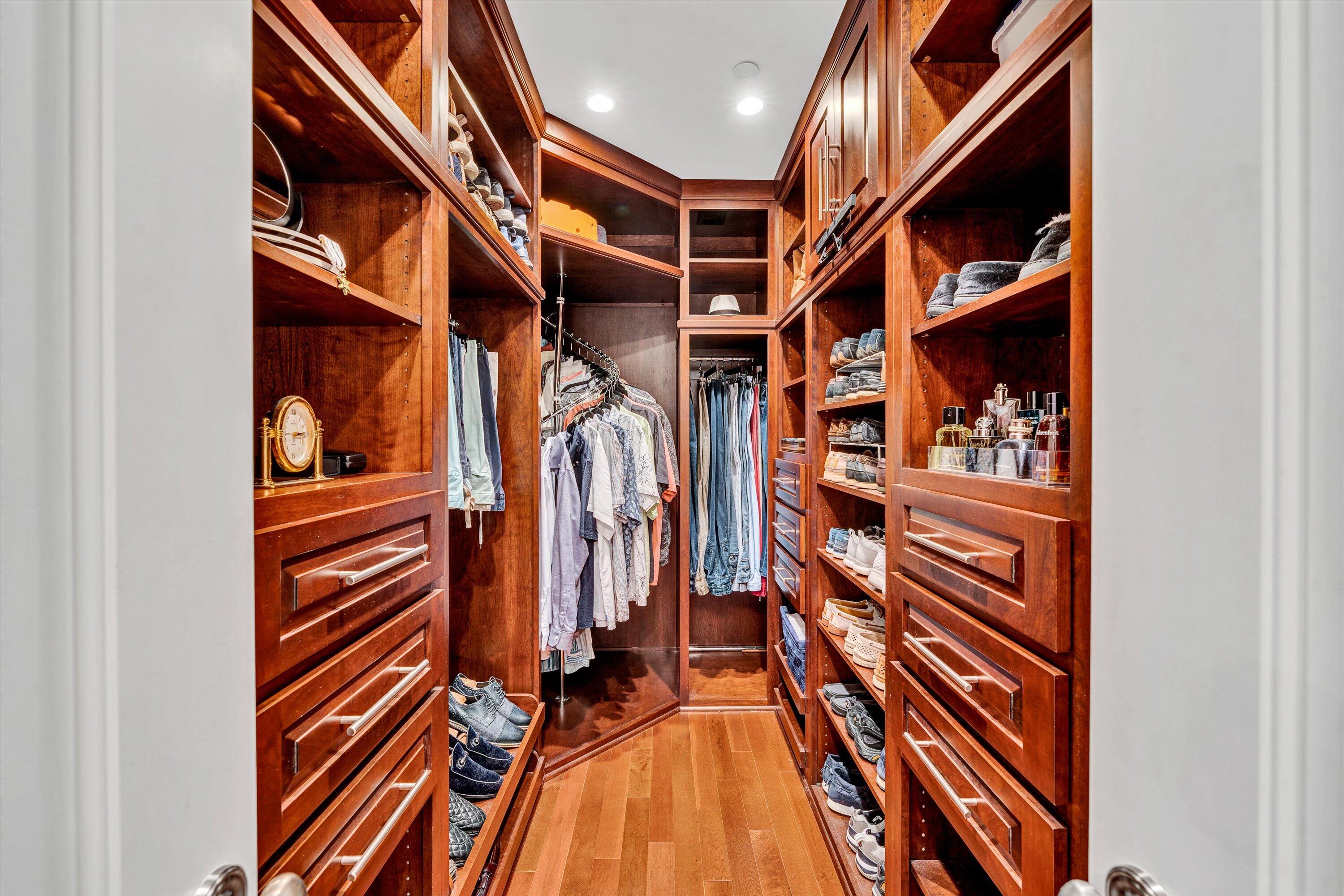 204 Jefferson ST SE Unit: 10