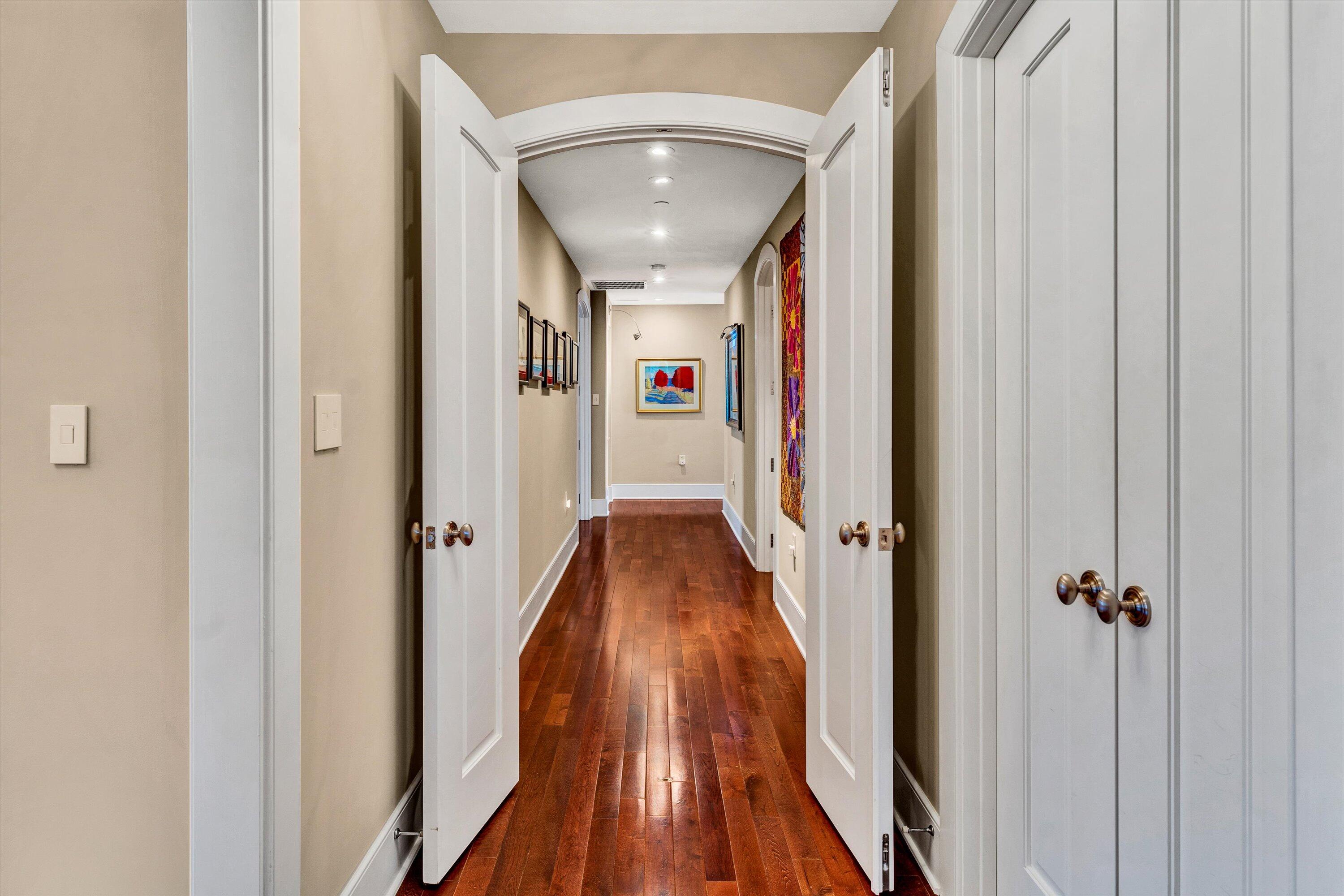 204 Jefferson ST SE Unit: 10