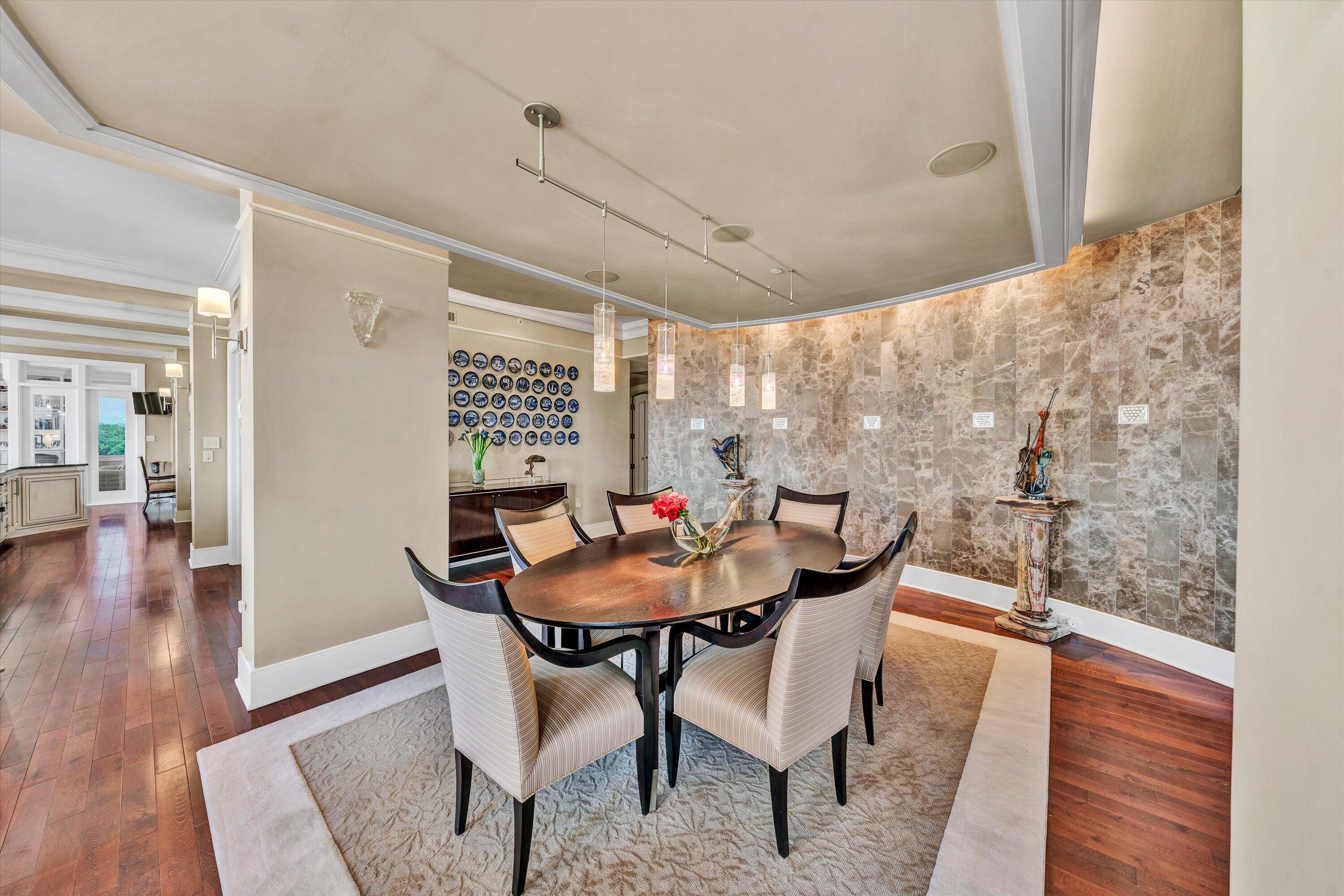 204 Jefferson ST SE Unit: 10