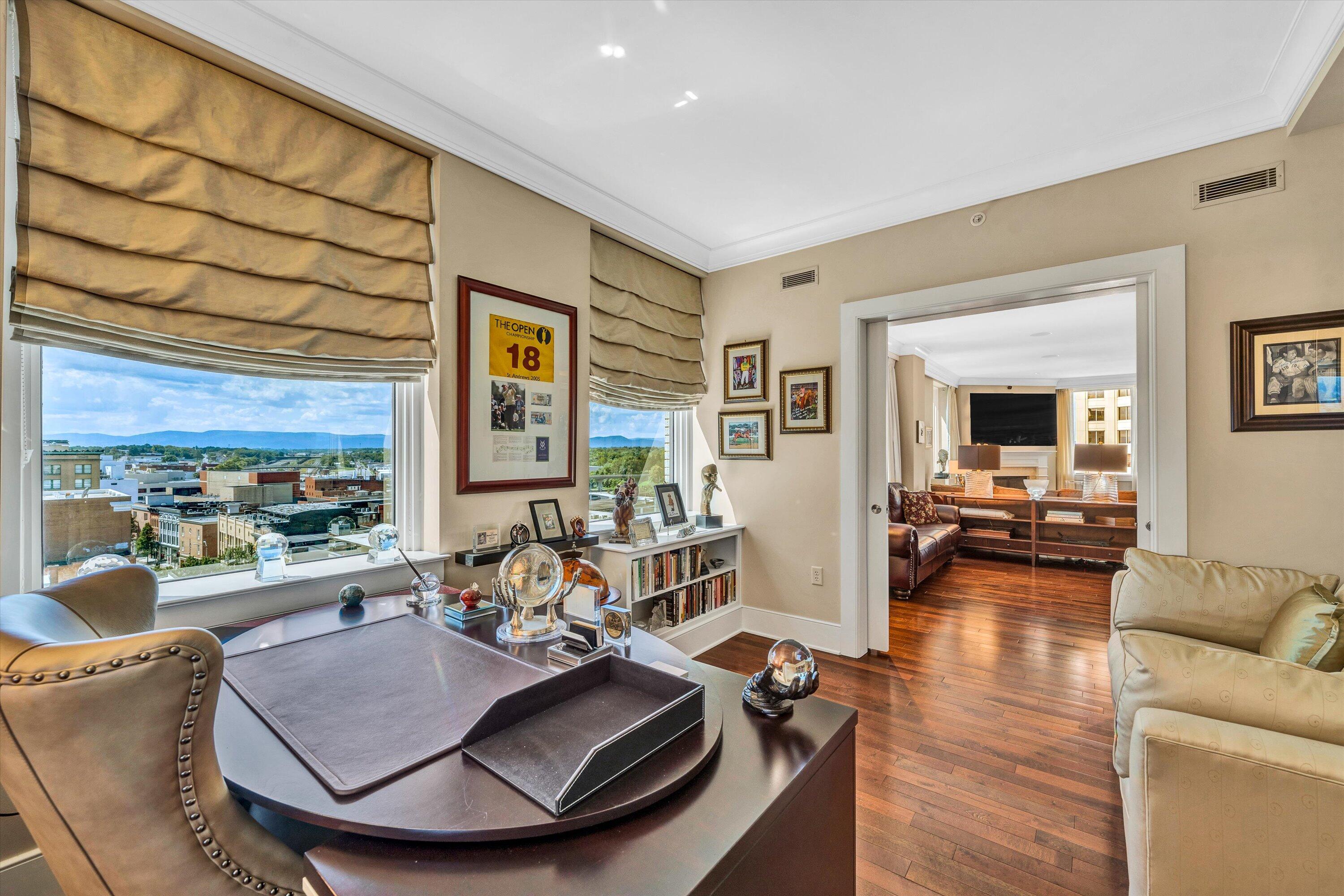 204 Jefferson ST SE Unit: 10