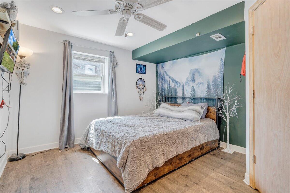 2926 Diplomat DR
