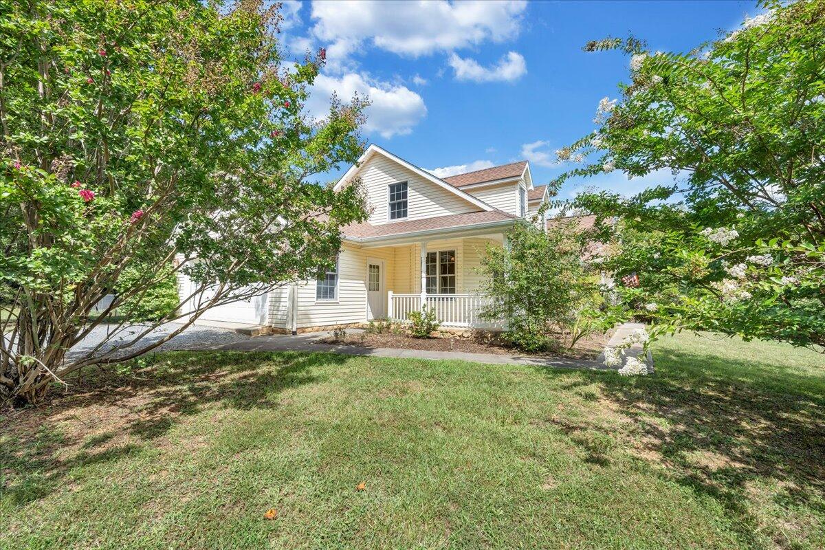 85 Walnut Springs LN