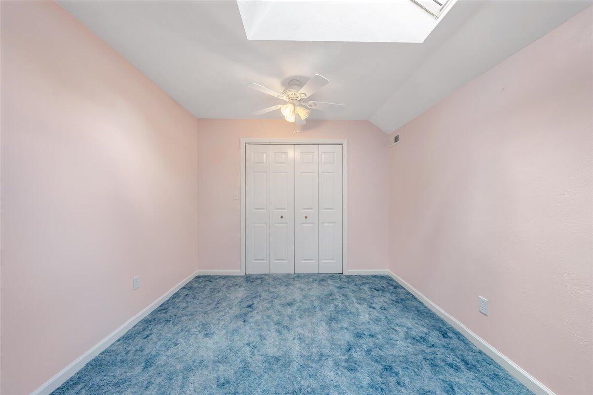 85 Walnut Springs LN