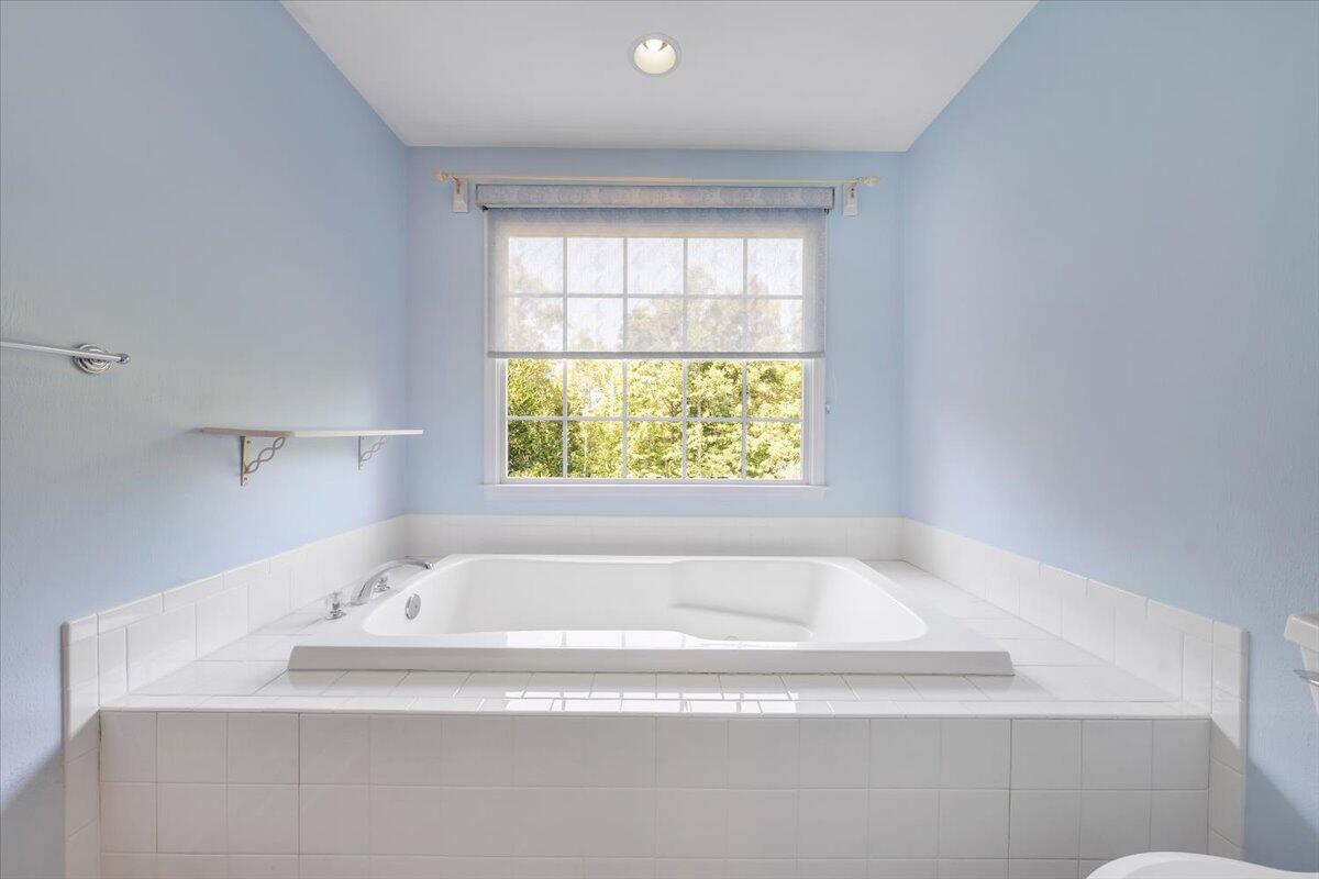 85 Walnut Springs LN