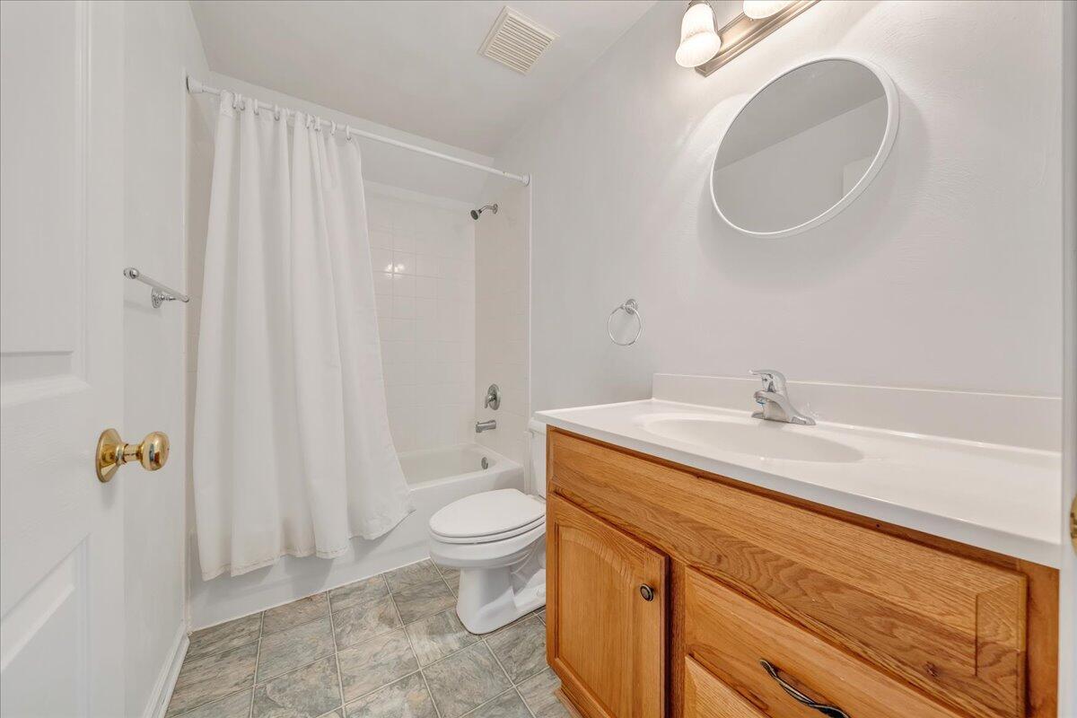 85 Walnut Springs LN