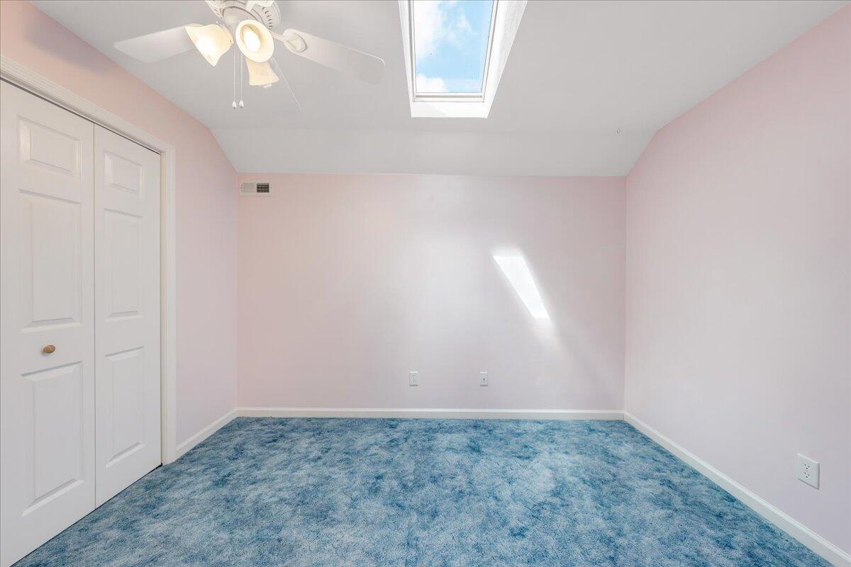 85 Walnut Springs LN