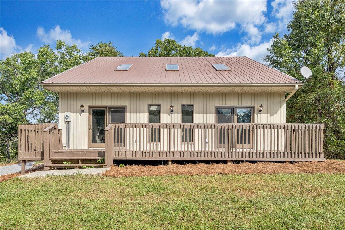 130 Angel DR