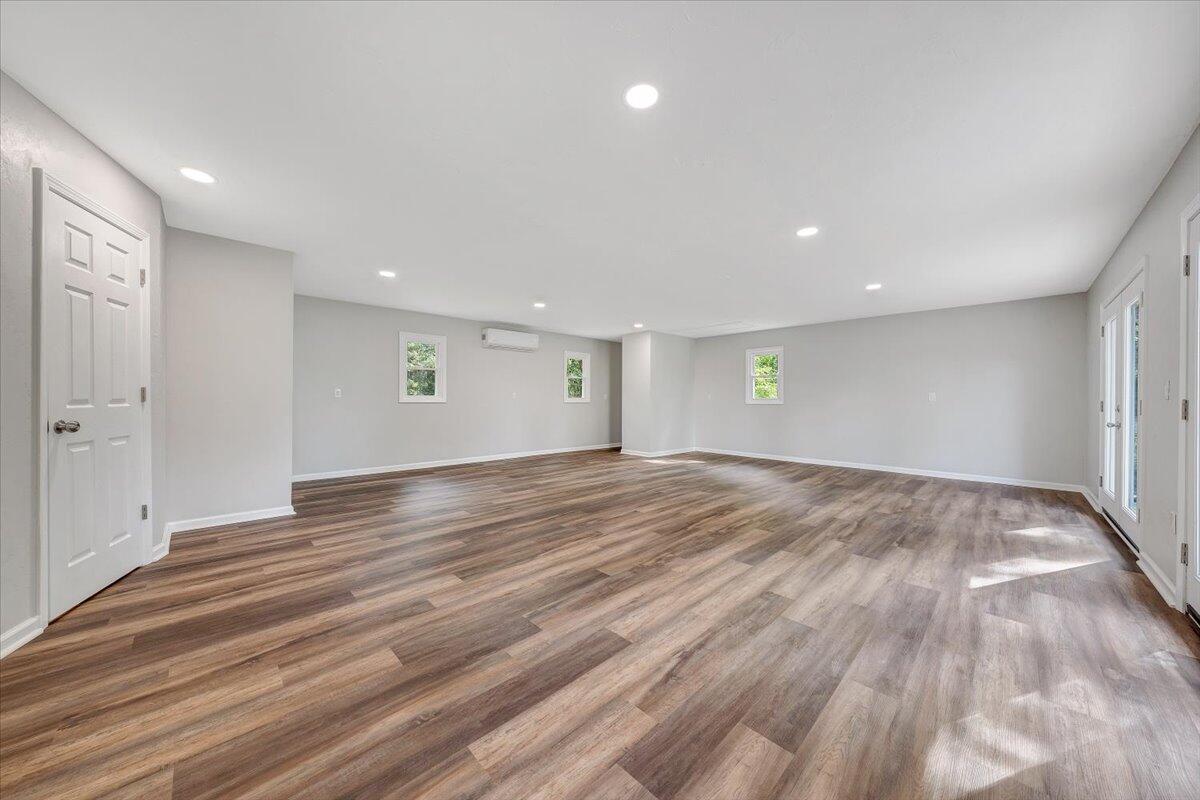 130 Angel DR